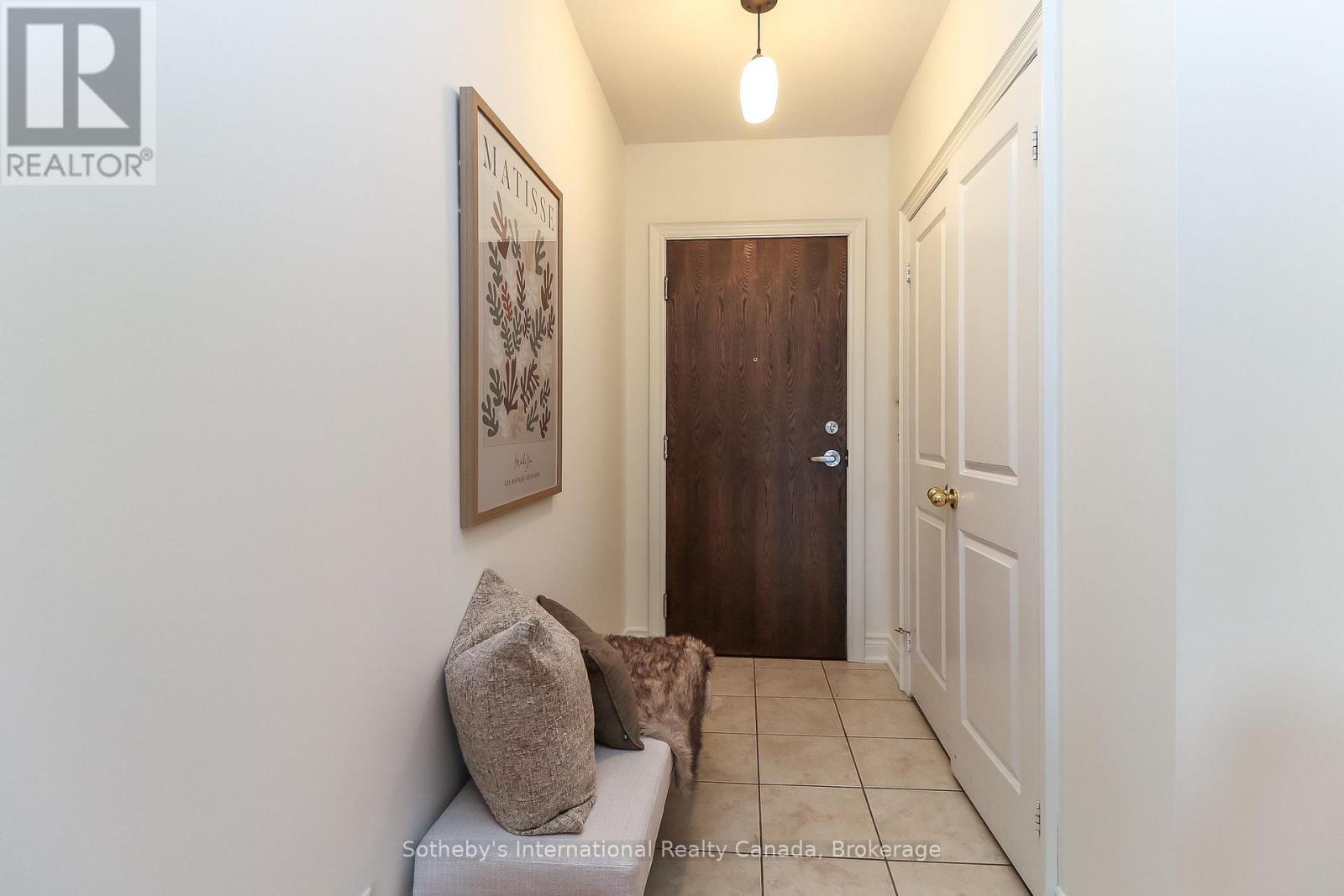 308 - 25 Beaver Street S, Blue Mountains, Ontario N0H 2P0 - Photo 2 - X12812866