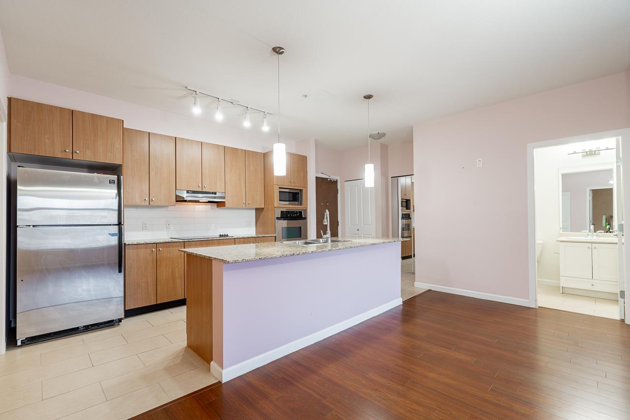 202 15388 101 Avenue, Surrey, British Columbia  V3R 4H1 - Photo 7 - R3092431