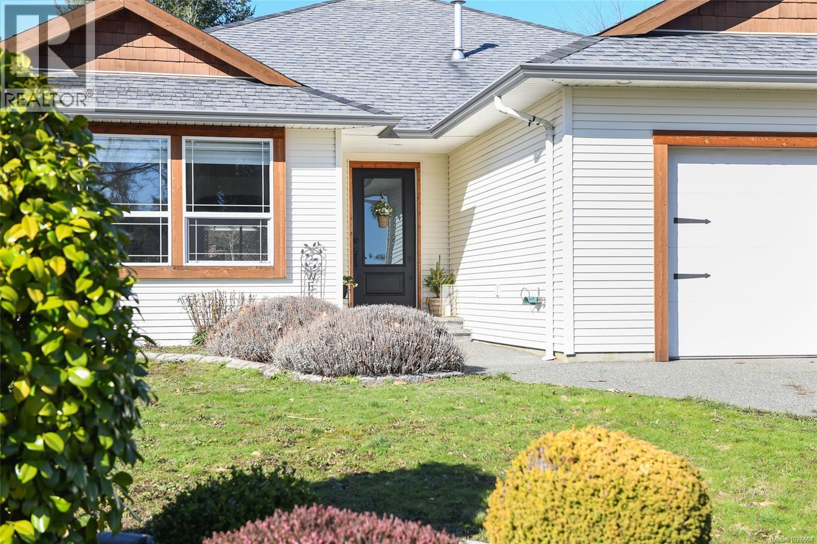 937 Malahat Dr, Courtenay, British Columbia  V9N 9E3 - Photo 2 - 1026604