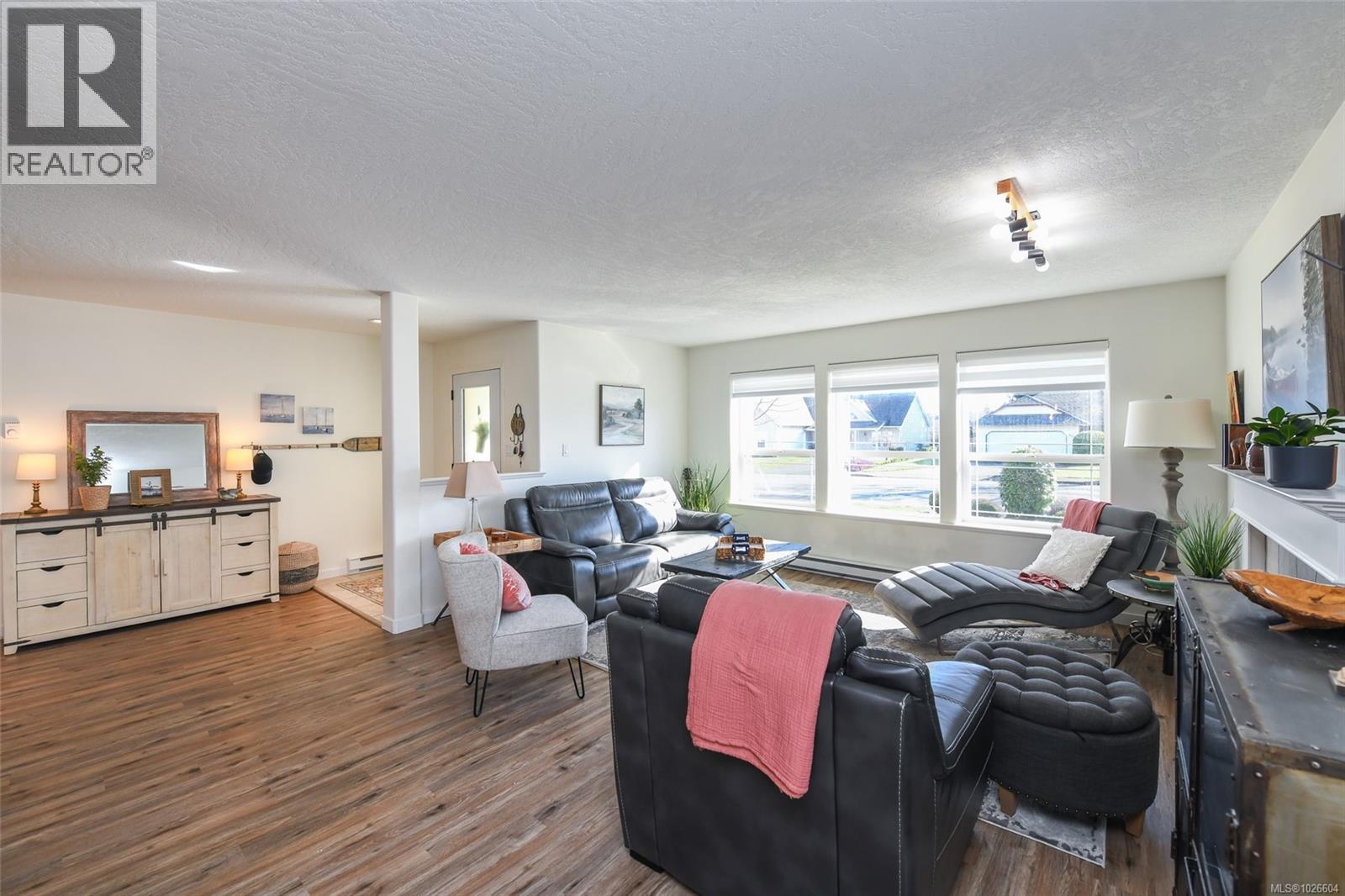 937 Malahat Dr, Courtenay, British Columbia  V9N 9E3 - Photo 6 - 1026604