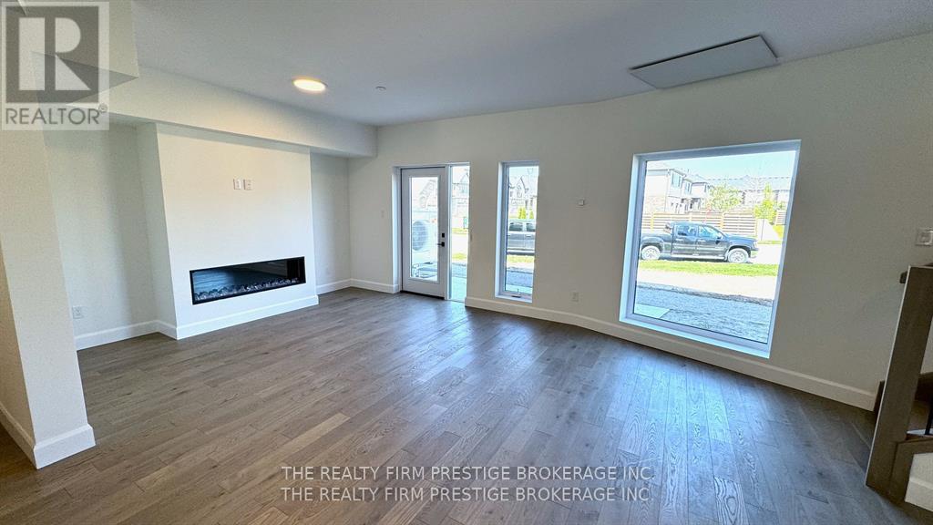 B118 - 2082 Lumen Drive, London South, Ontario  N6K 0L3 - Photo 4 - X12812758