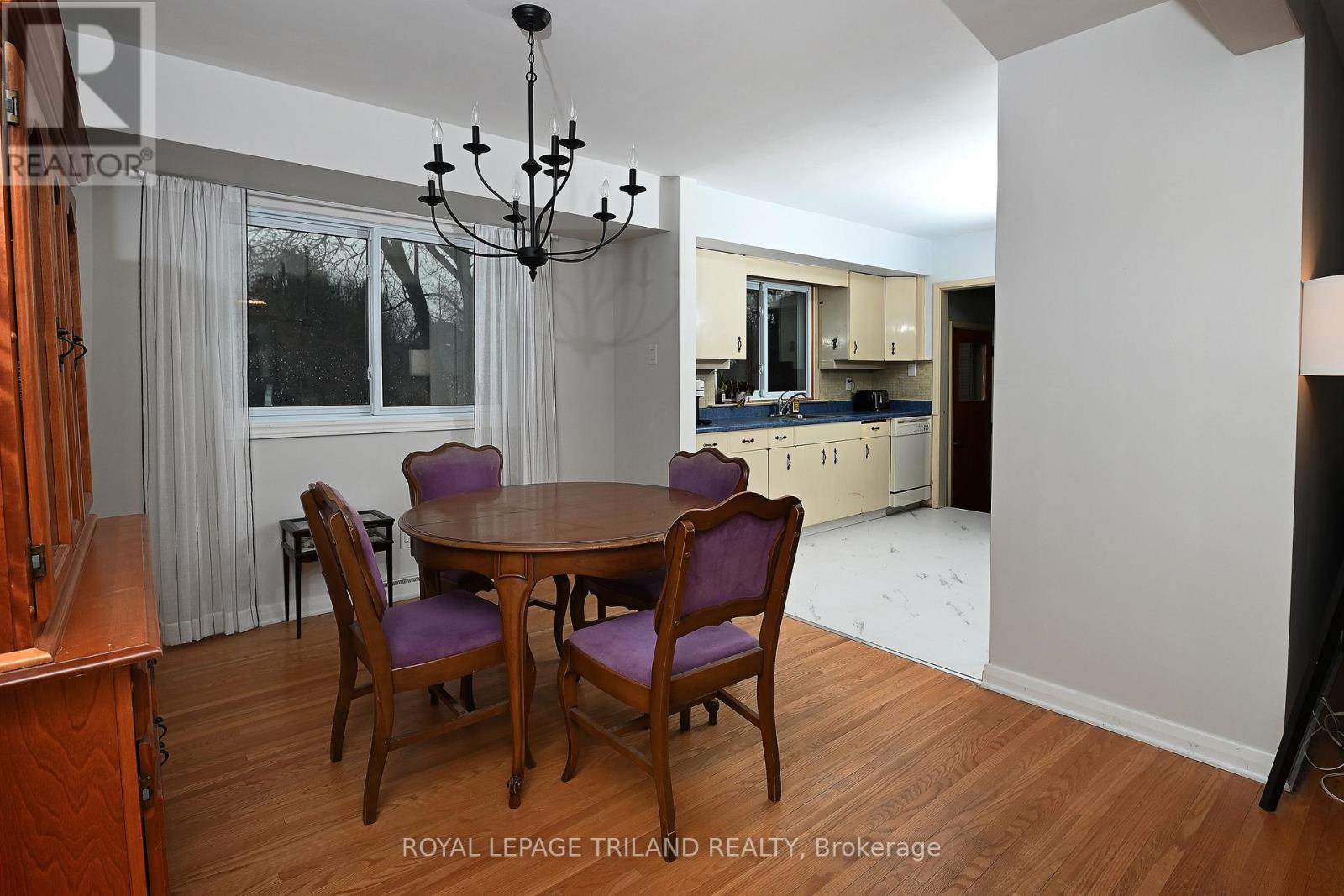 Photo 9 of 23 for 12 Mountsfield Drive