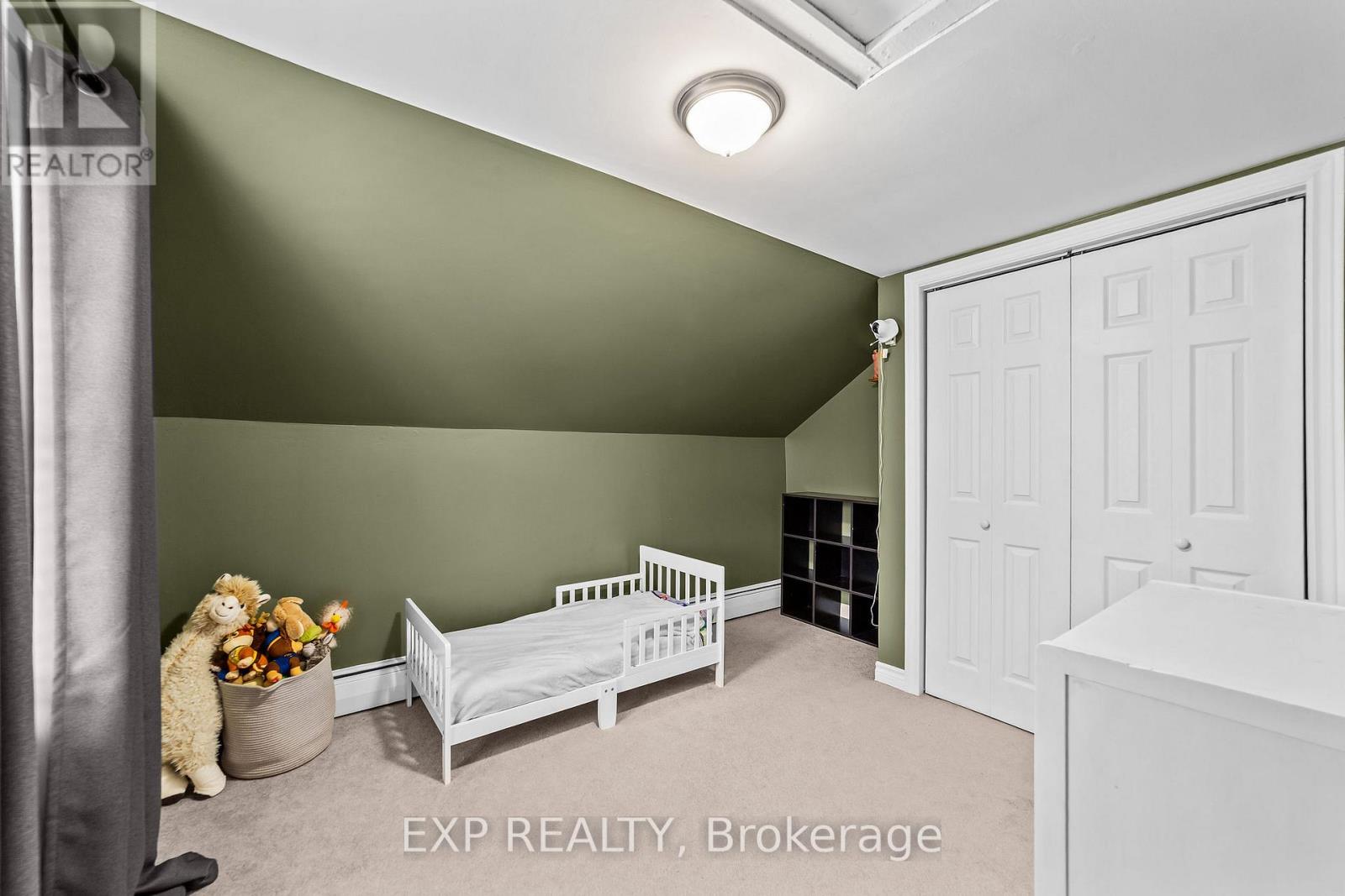 89 Ontario Street, Lambton Shores, Ontario  N0M 2N0 - Photo 14 - X12812896