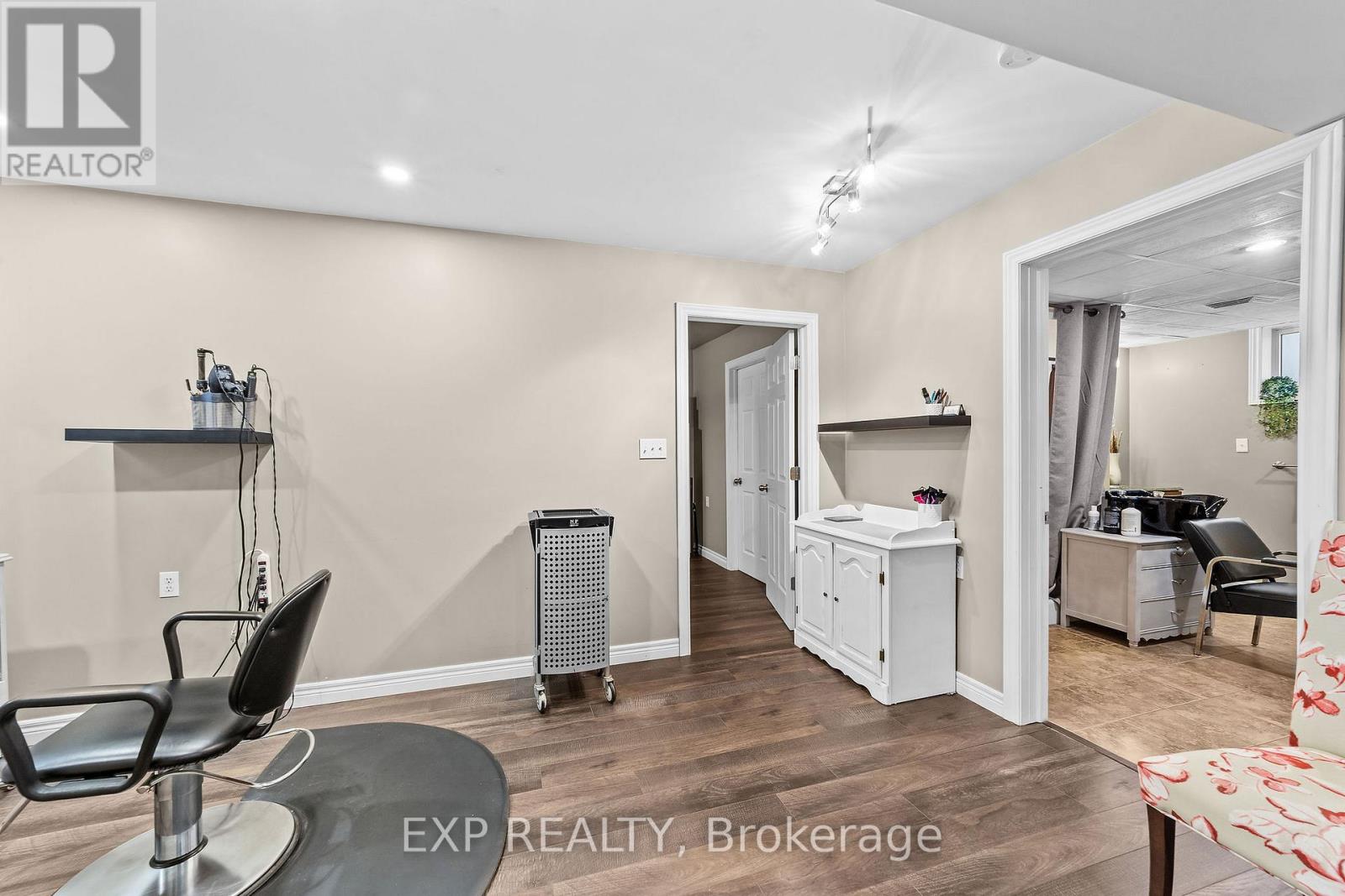 89 Ontario Street, Lambton Shores, Ontario  N0M 2N0 - Photo 19 - X12812896