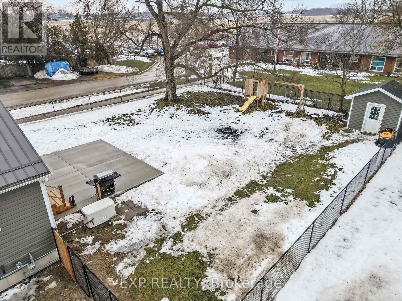 89 Ontario Street, Lambton Shores, Ontario  N0M 2N0 - Photo 29 - X12812896