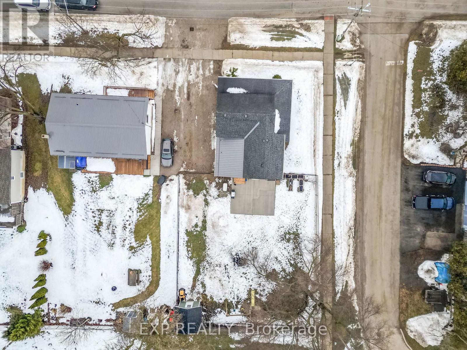 89 Ontario Street, Lambton Shores, Ontario  N0M 2N0 - Photo 31 - X12812896