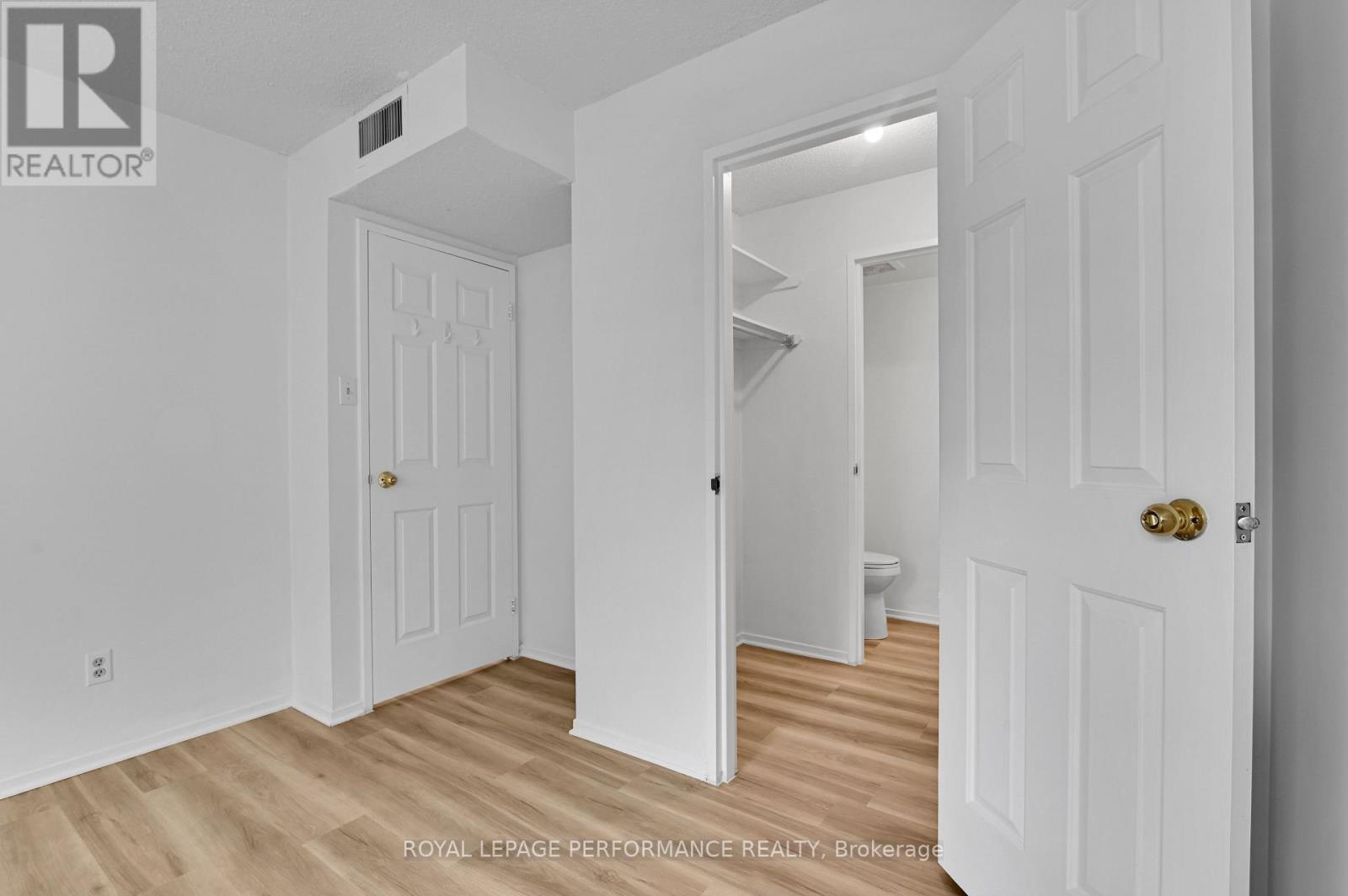 1701 - 470 Laurier Avenue W, Ottawa, Ontario  K1R 7W9 - Photo 23 - X12812898