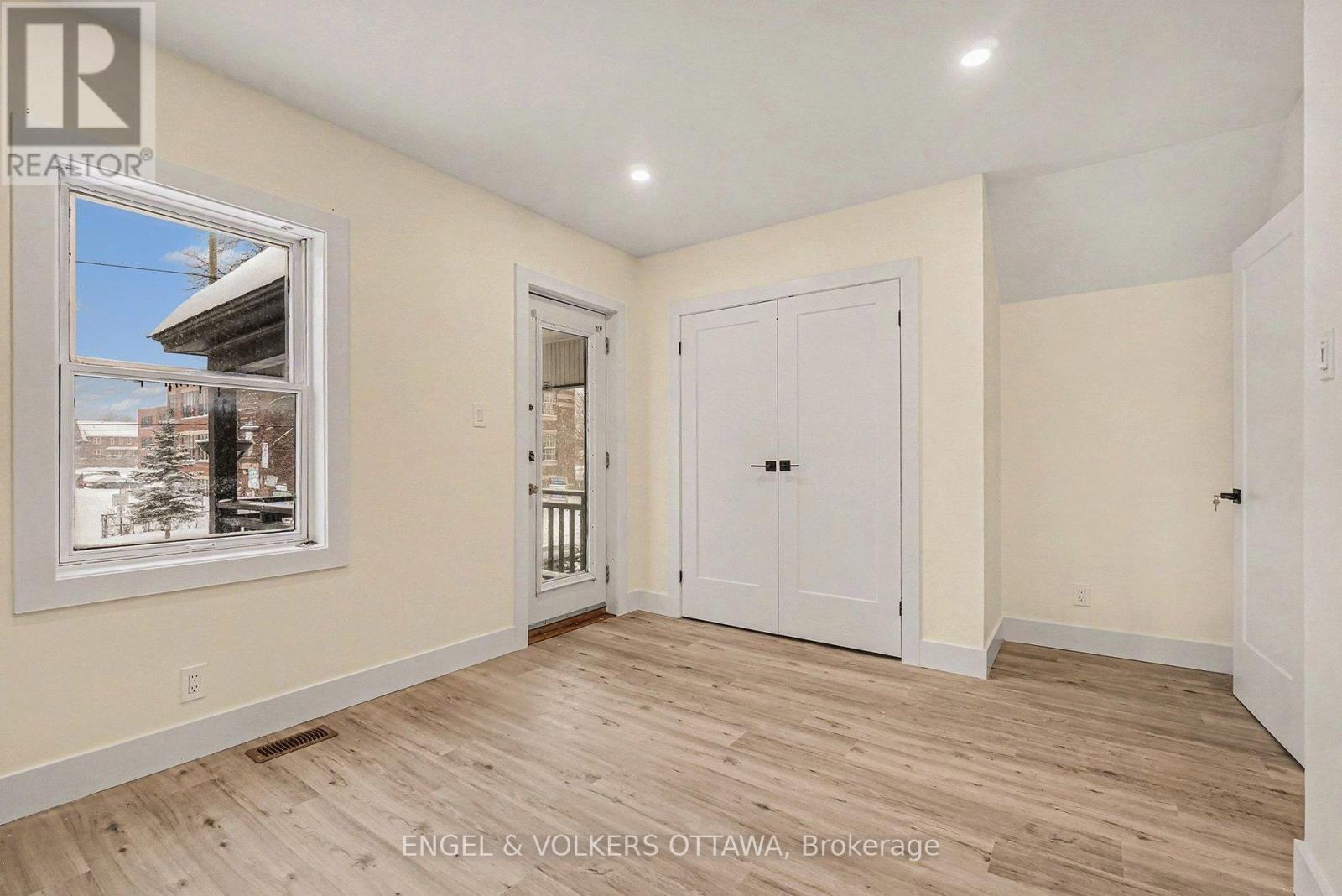 2 - 97 Main Street, Ottawa, Ontario  K1S 1B7 - Photo 4 - X12812938