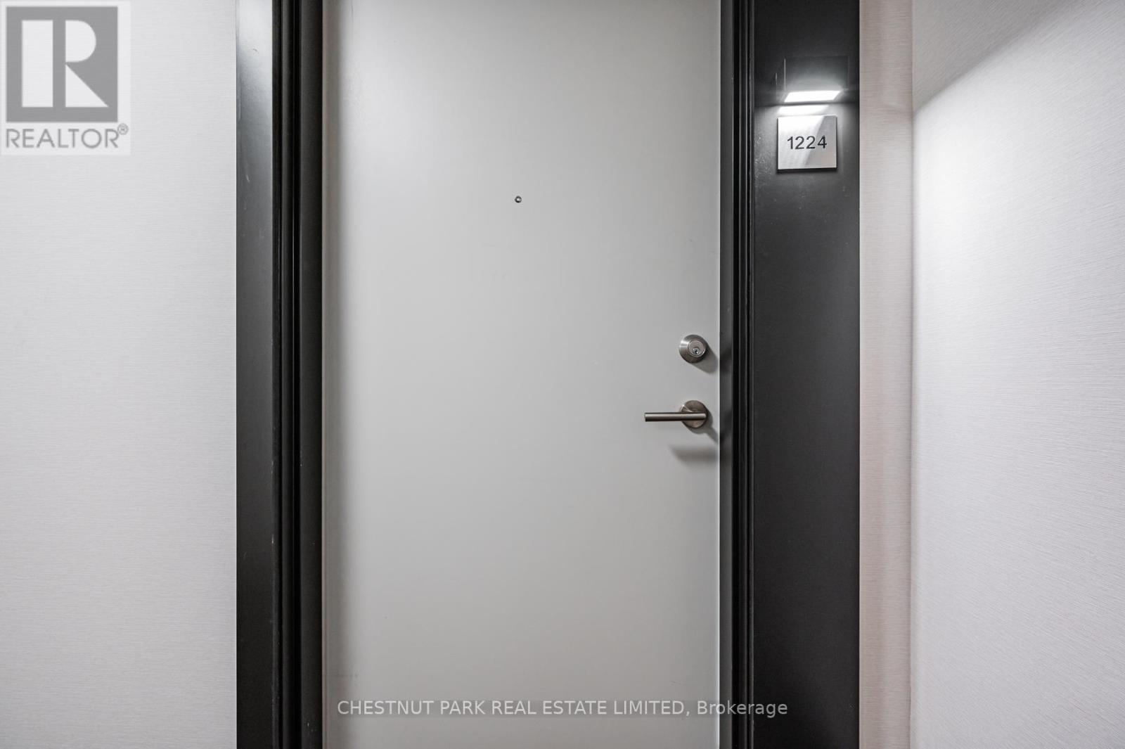 1224 - 2 David Eyer Road, Richmond Hill, Ontario  L4S 0N5 - Photo 2 - N12796368