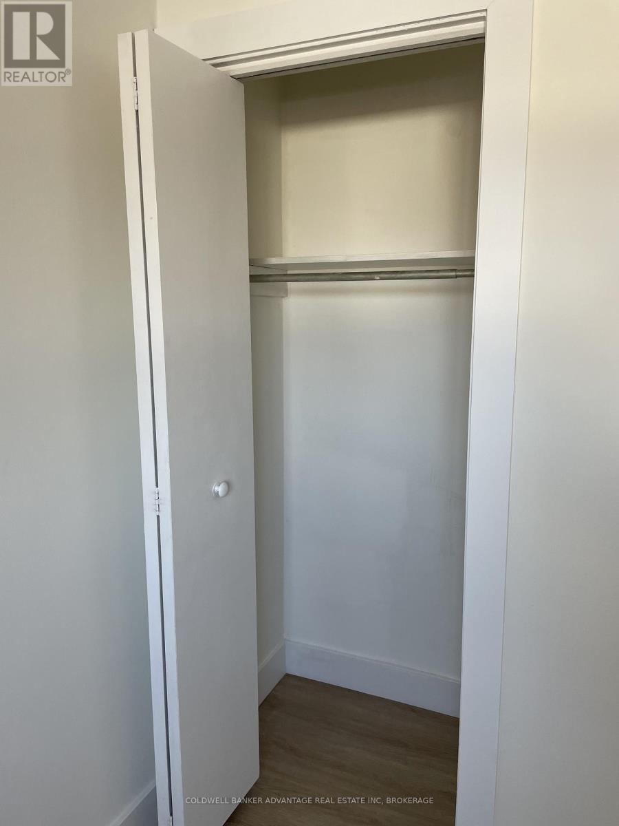 6 - 136 Wilton Avenue, Welland, Ontario  L3C 2A4 - Photo 11 - X12716724