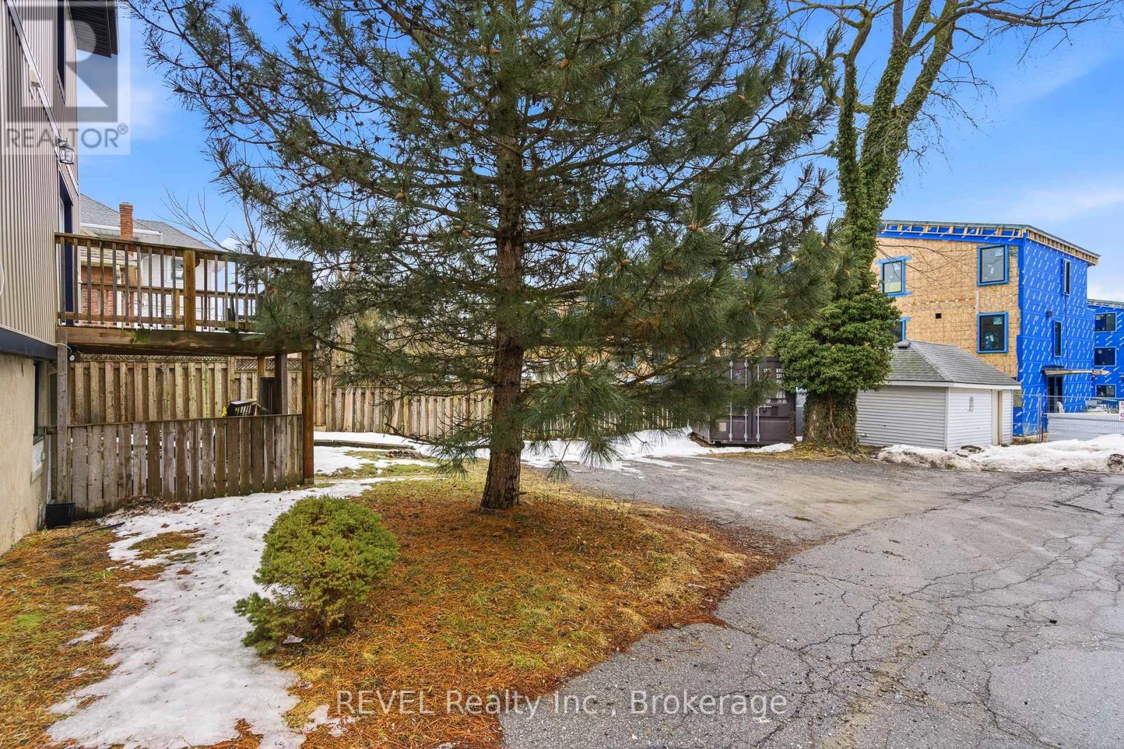 184 Queenston Street, St. Catharines (E. Chester), Ontario  L2R 2Z7 - Photo 25 - X12812742