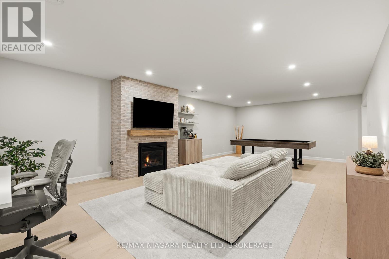 27 Maple Leaf Avenue S, Fort Erie (Ridgeway), Ontario  L0S 1N0 - Photo 29 - X12812750