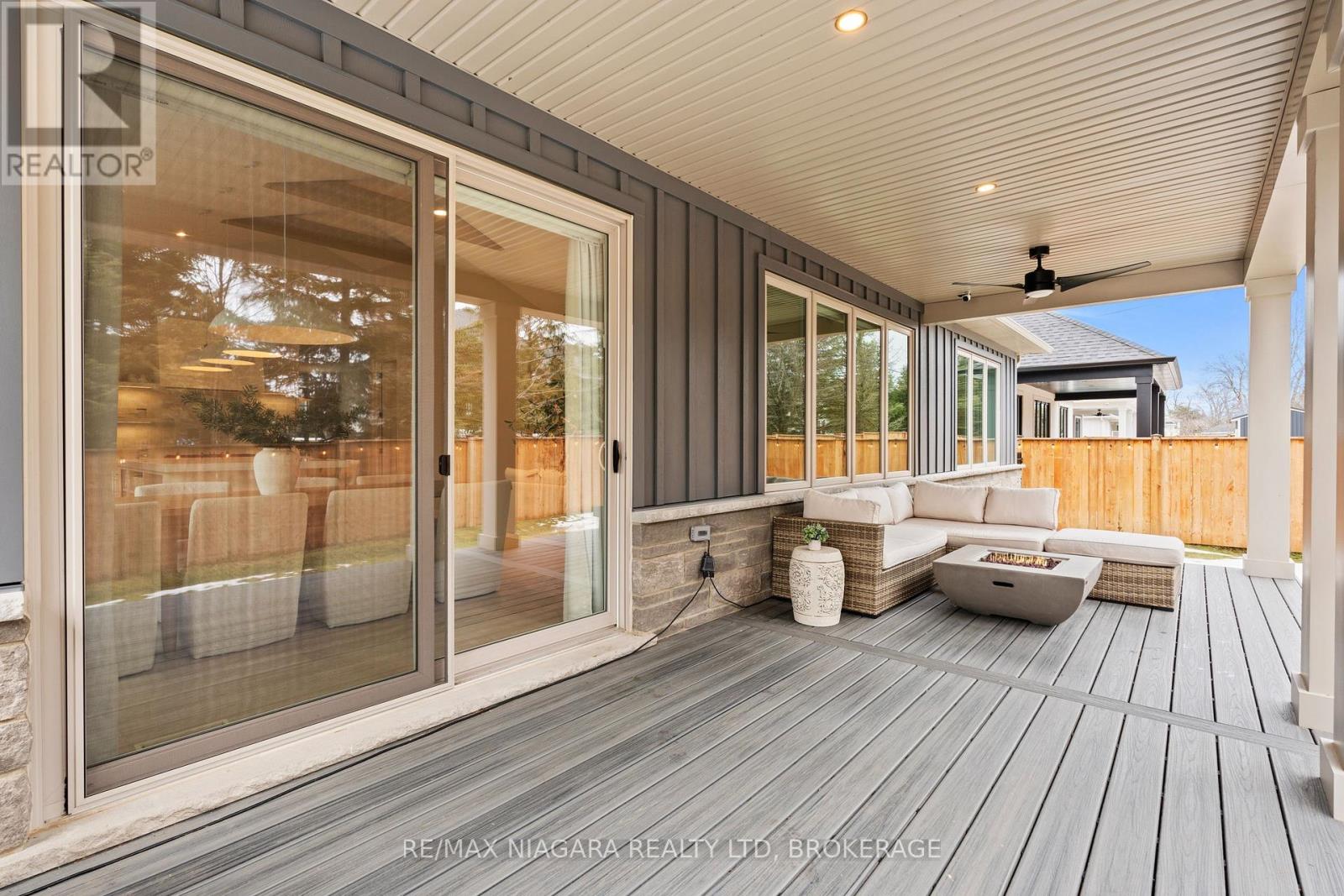 27 Maple Leaf Avenue S, Fort Erie (Ridgeway), Ontario  L0S 1N0 - Photo 41 - X12812750