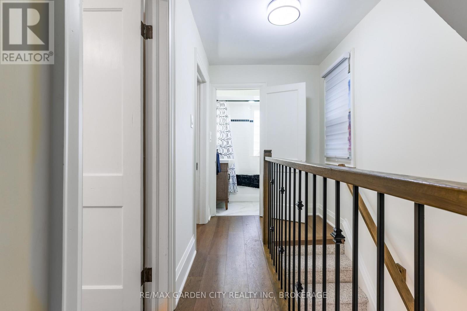 254 St Clair Boulevard, Hamilton, Ontario  L8M 2P2 - Photo 13 - X12812846