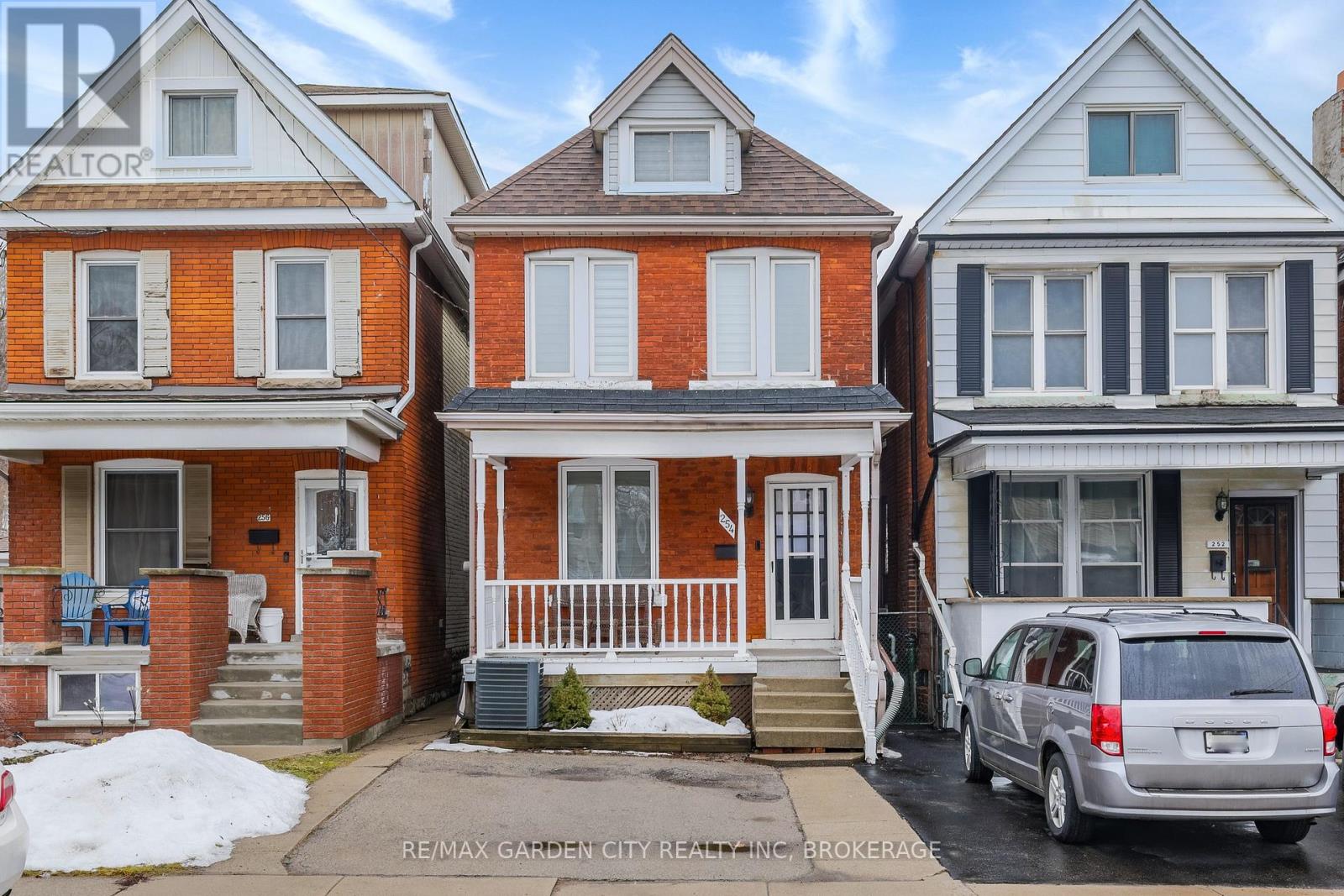 254 St Clair Boulevard, Hamilton, Ontario  L8M 2P2 - Photo 9 - X12812846