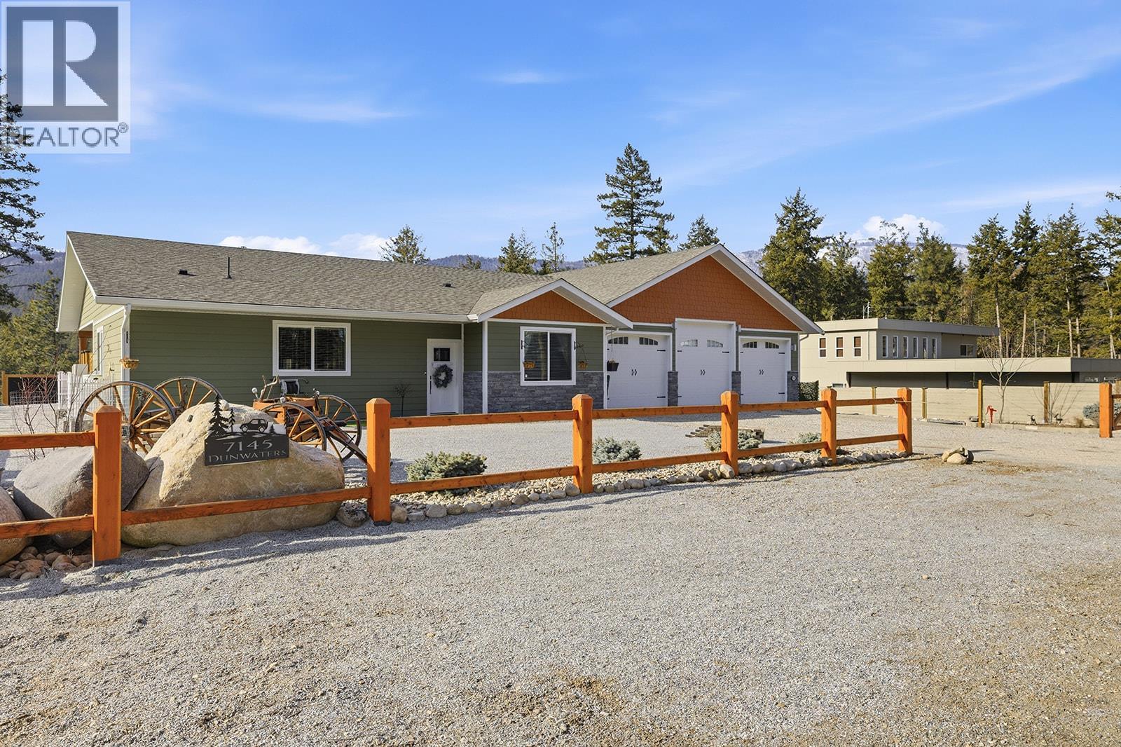 7145 Dunwaters Road Kelowna Photo 3