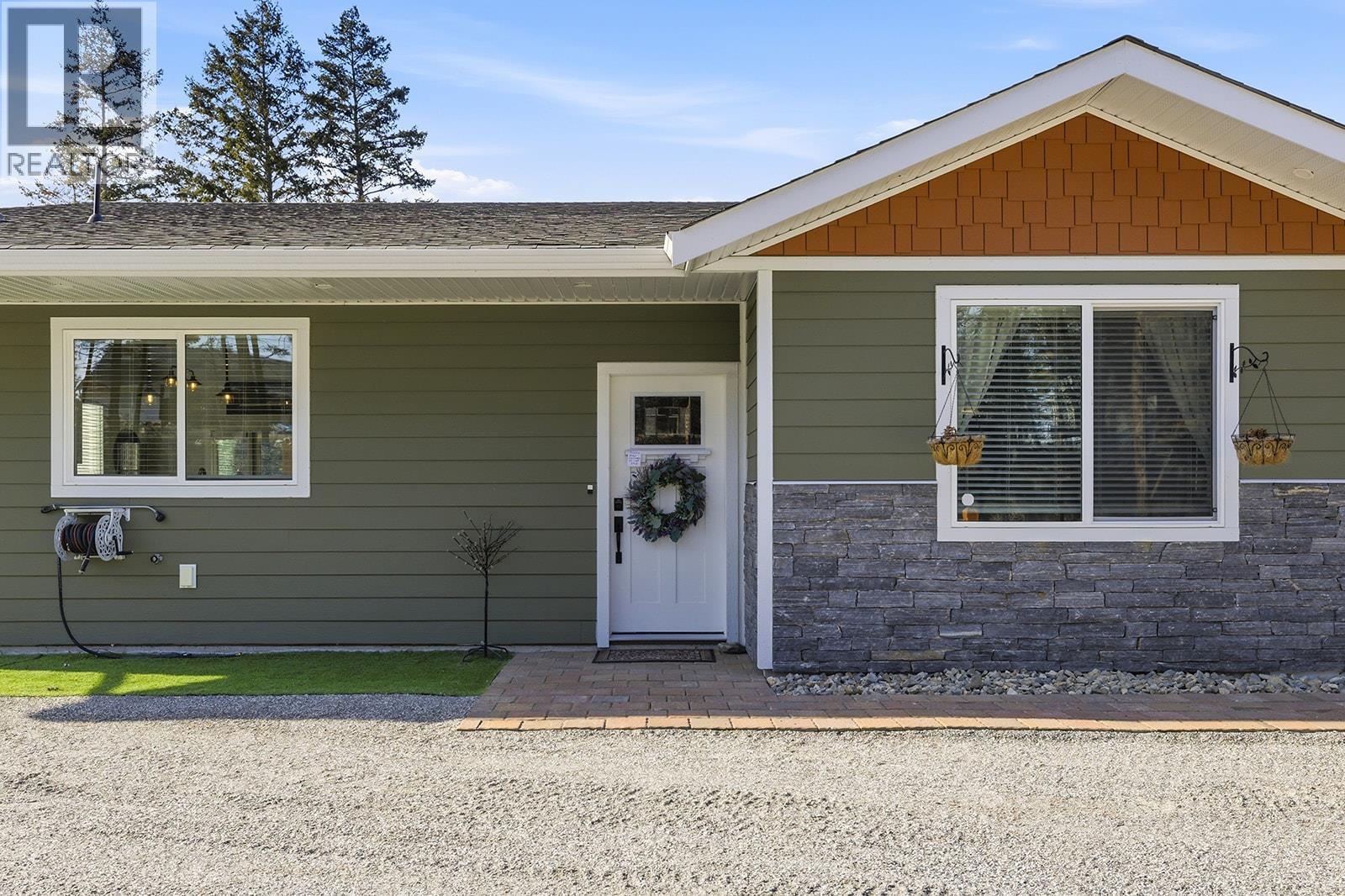 7145 Dunwaters Road Kelowna Photo 5