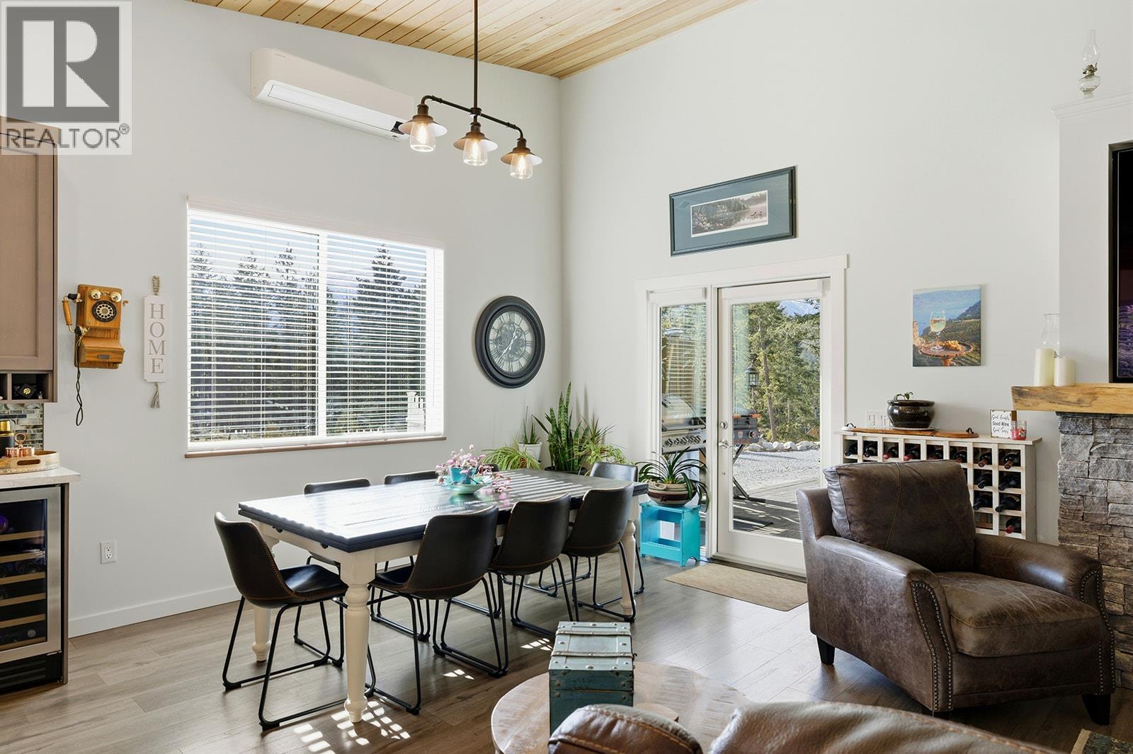 7145 Dunwaters Road Kelowna Photo 40