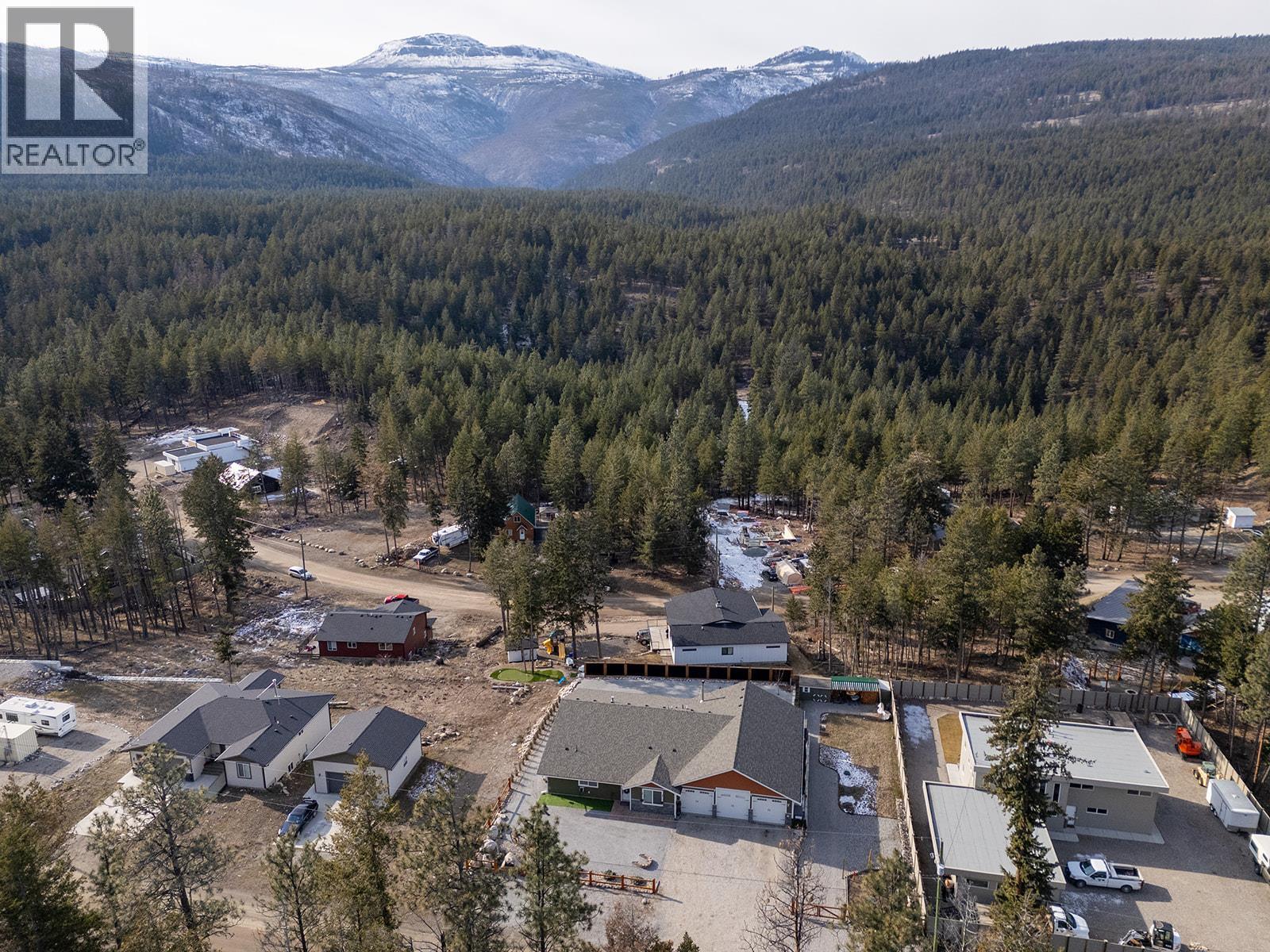 7145 Dunwaters Road Kelowna Photo 14