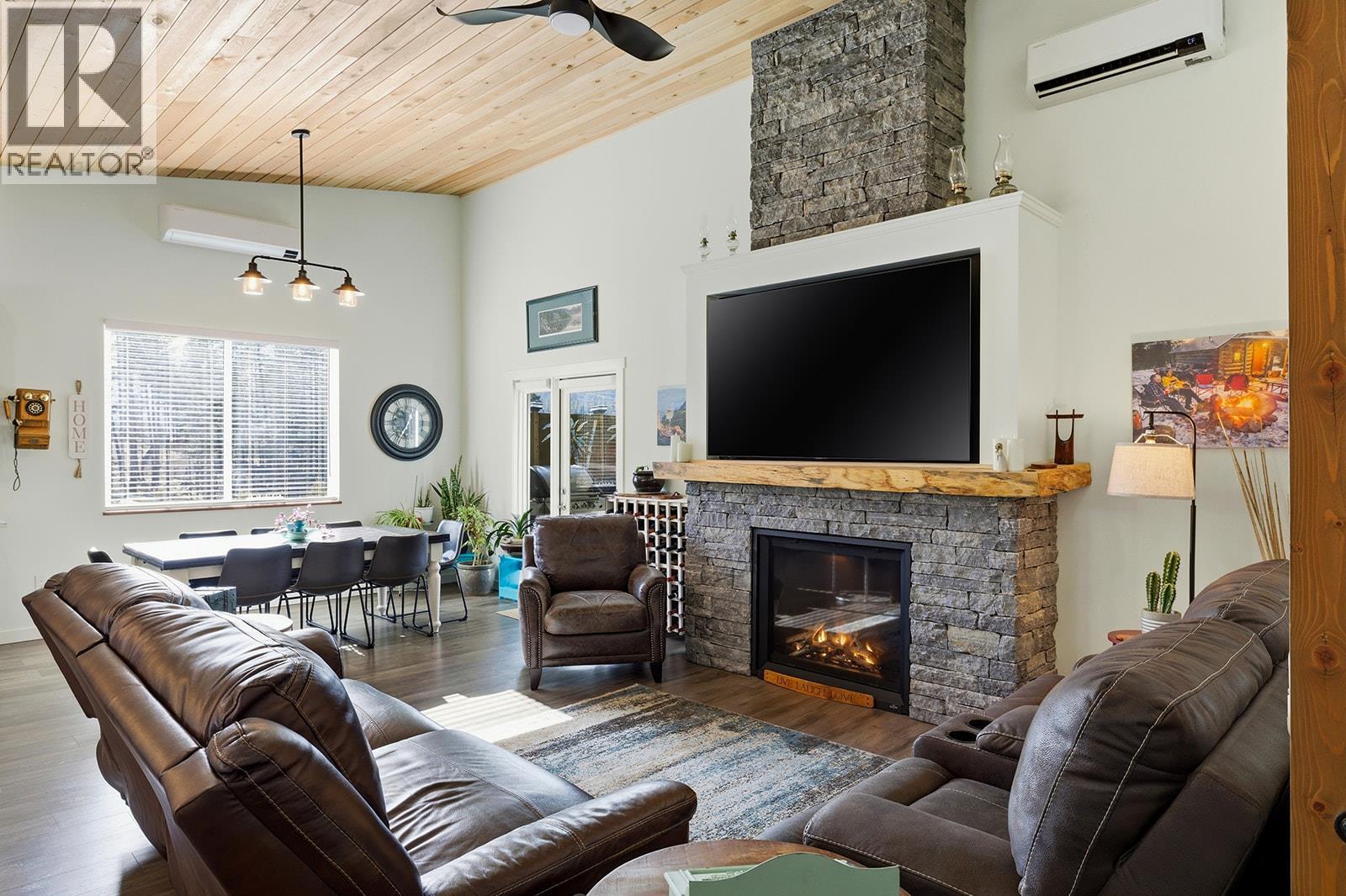 7145 Dunwaters Road Kelowna Photo 34