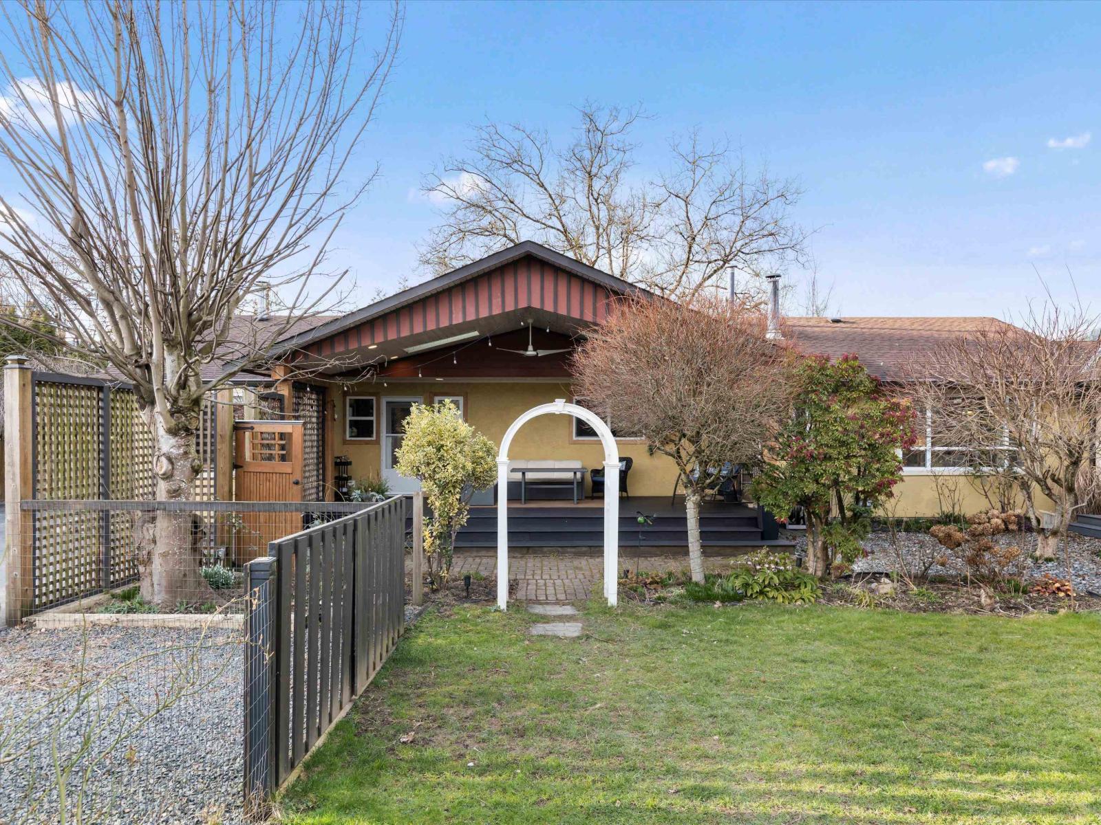 6909 Fraser Drive, Agassiz, Agassiz, British Columbia  V0M 1A3 - Photo 32 - R3092546