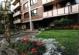 1403 - 10 Huntley Street, Toronto (North St. James Town), Ontario  M4Y 2K7 - Photo 3 - C12812794