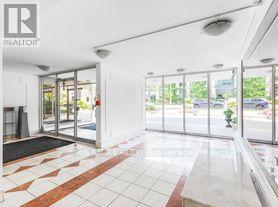 1403 - 10 Huntley Street, Toronto (North St. James Town), Ontario  M4Y 2K7 - Photo 4 - C12812794