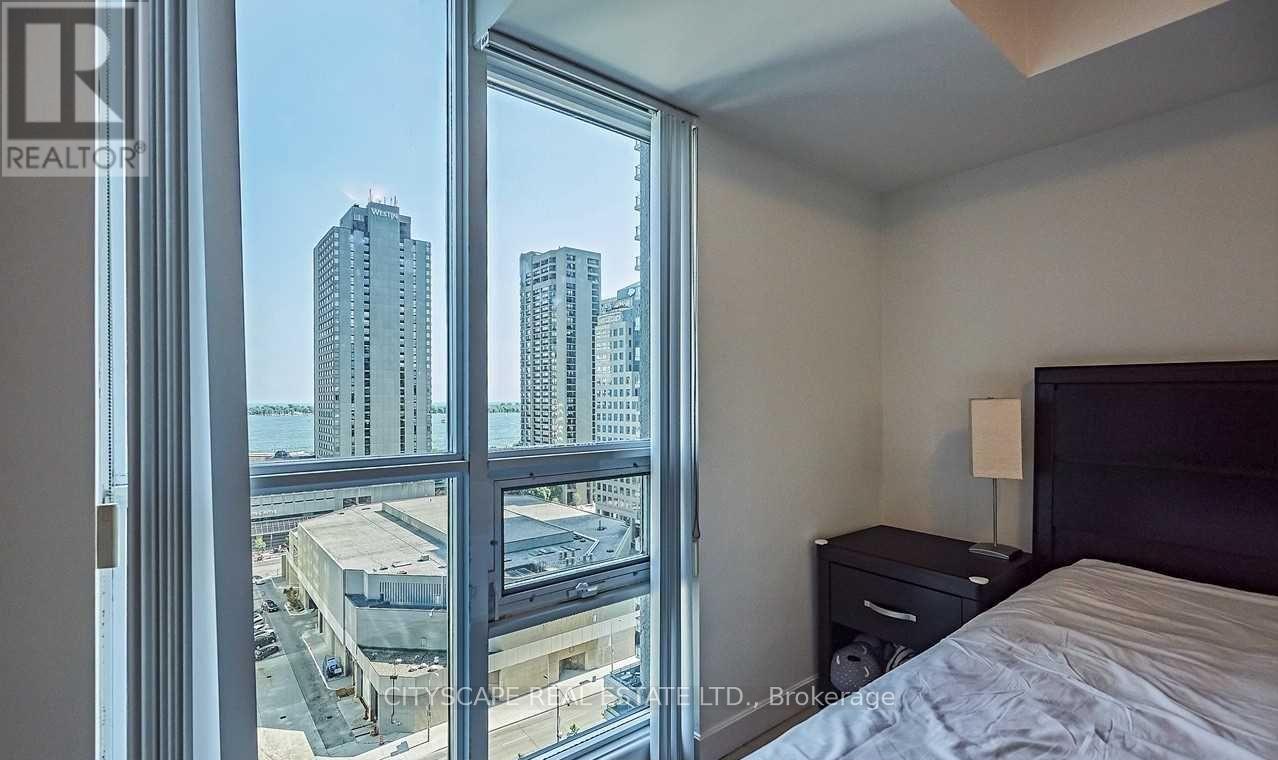 1508 - 18 Harbour Street, Toronto (Waterfront Communities), Ontario  M5J 2Z6 - Photo 10 - C12812816