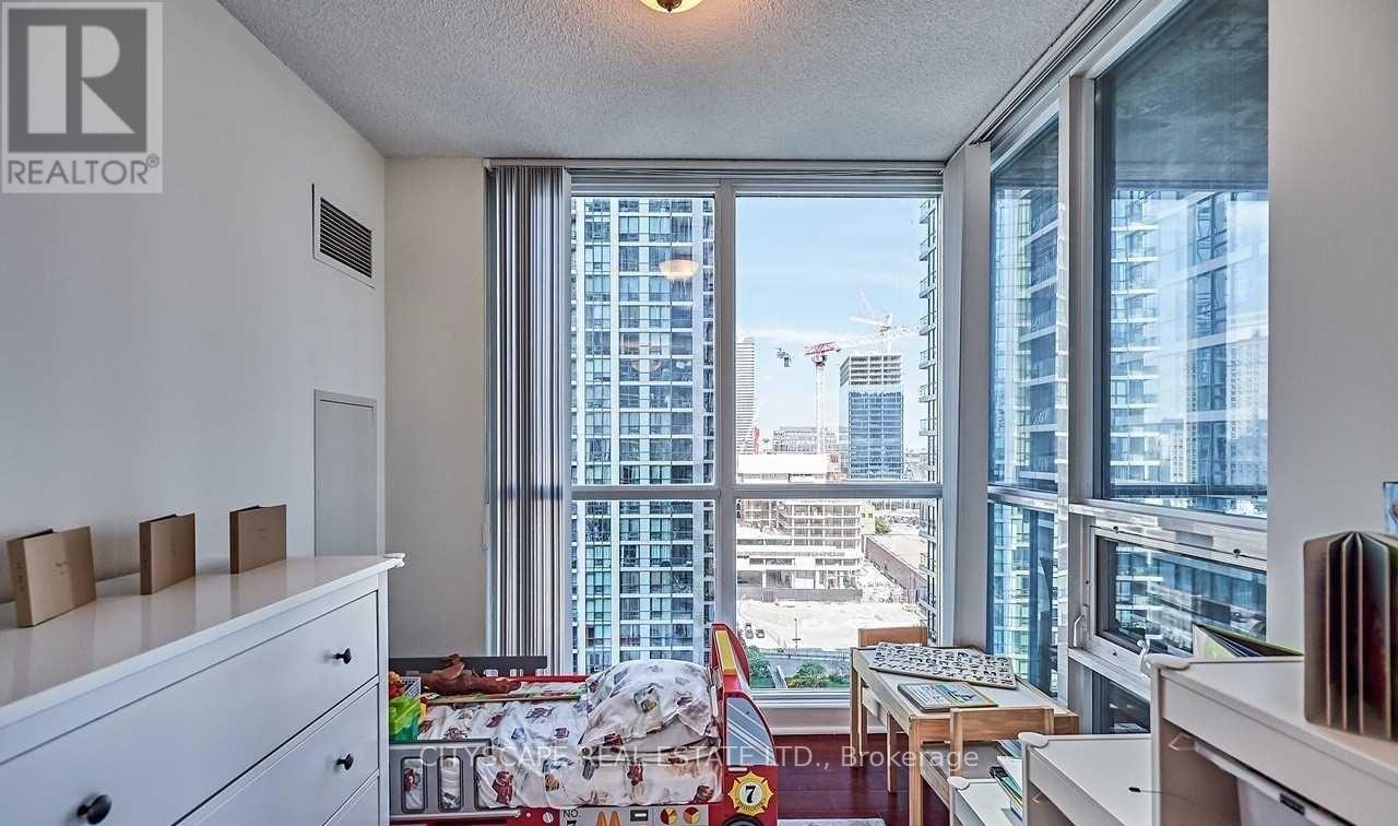 1508 - 18 Harbour Street, Toronto (Waterfront Communities), Ontario  M5J 2Z6 - Photo 17 - C12812816