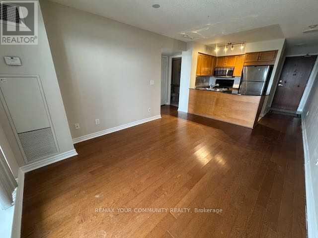 1310 - 18 Kenaston Gardens, Toronto (Bayview Village), Ontario  M2K 1G8 - Photo 2 - C12812838