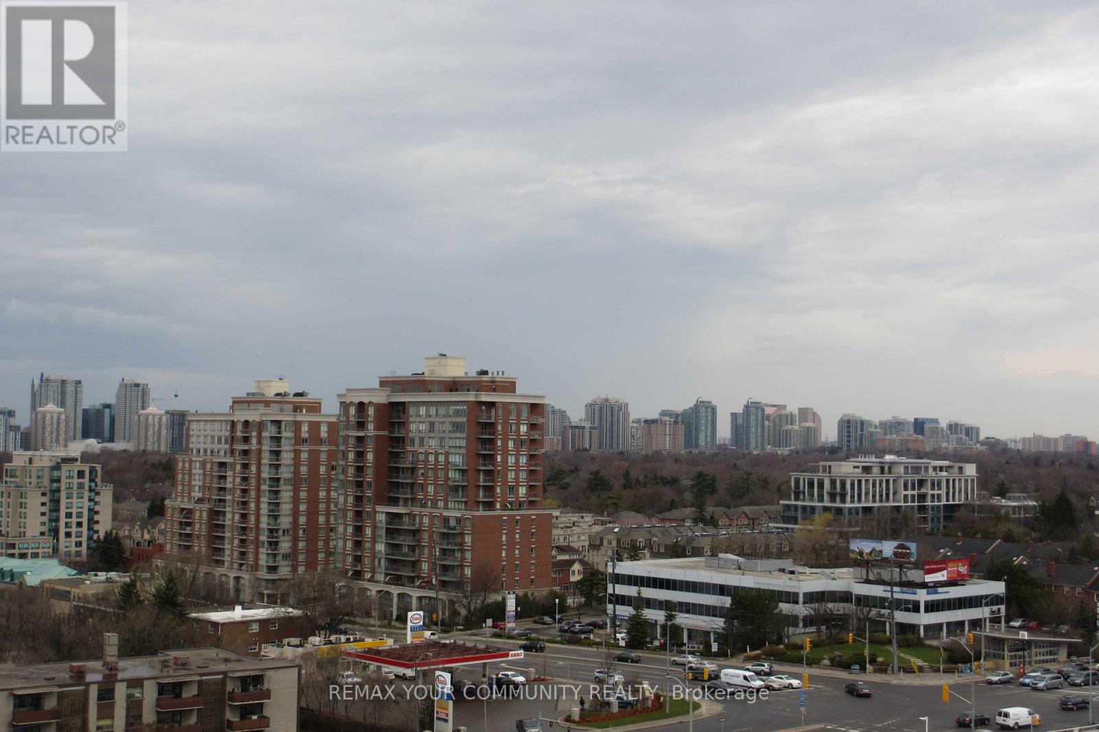 1310 - 18 Kenaston Gardens, Toronto (Bayview Village), Ontario  M2K 1G8 - Photo 9 - C12812838