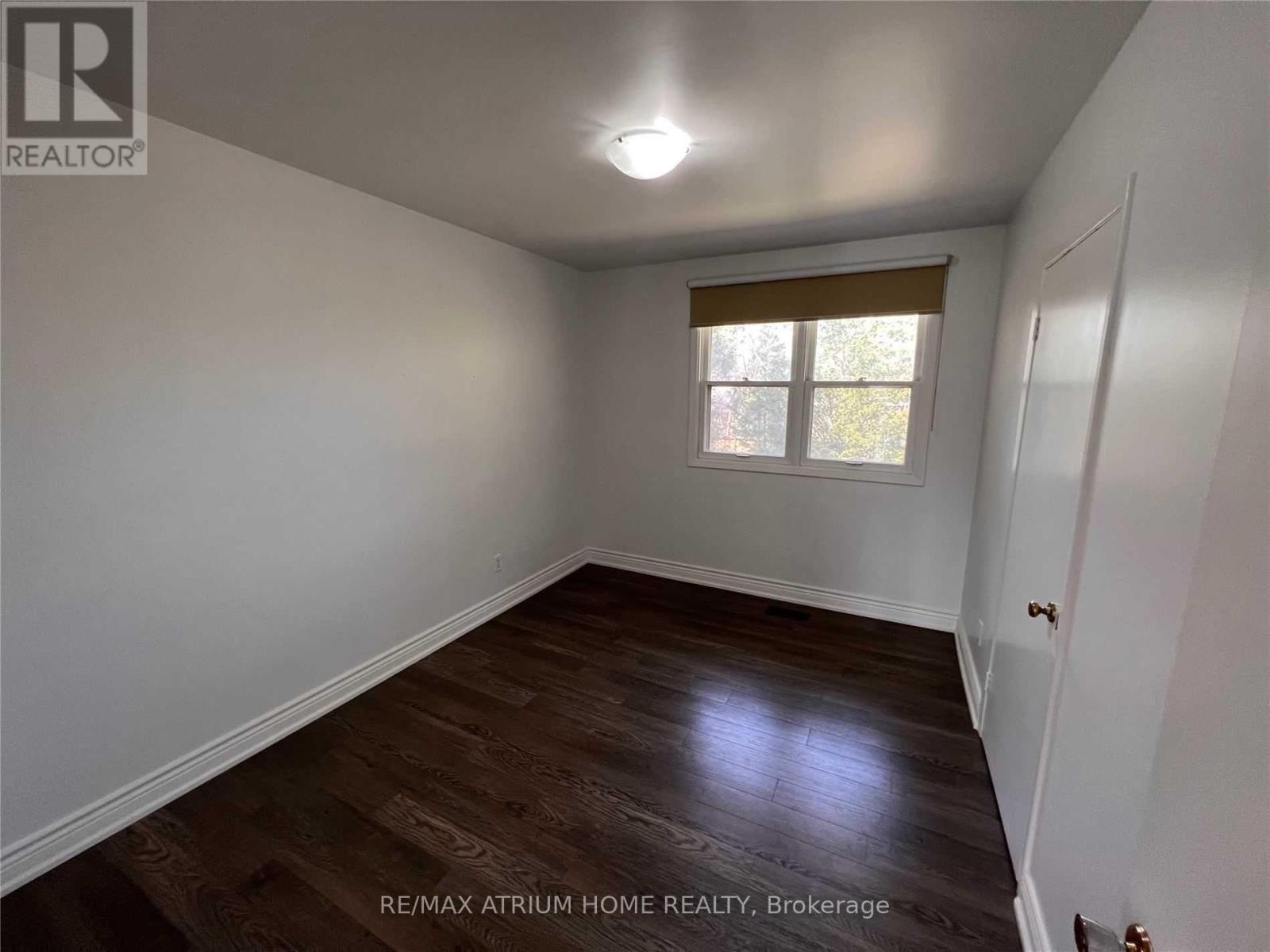 145 Fenn Avenue, Toronto (St. Andrew-Windfields), Ontario  M2P 1X8 - Photo 10 - C12812906