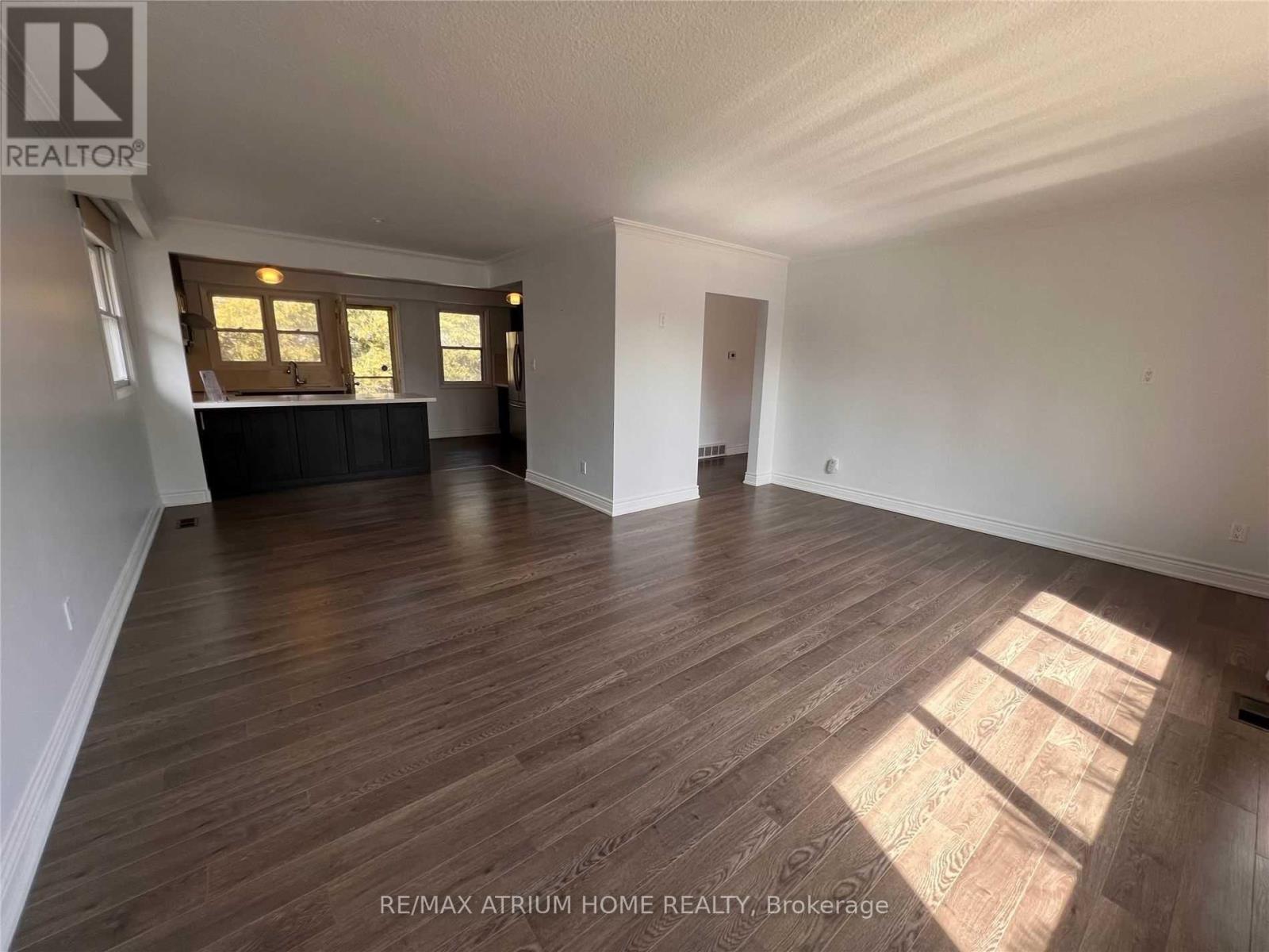 145 Fenn Avenue, Toronto (St. Andrew-Windfields), Ontario  M2P 1X8 - Photo 6 - C12812906