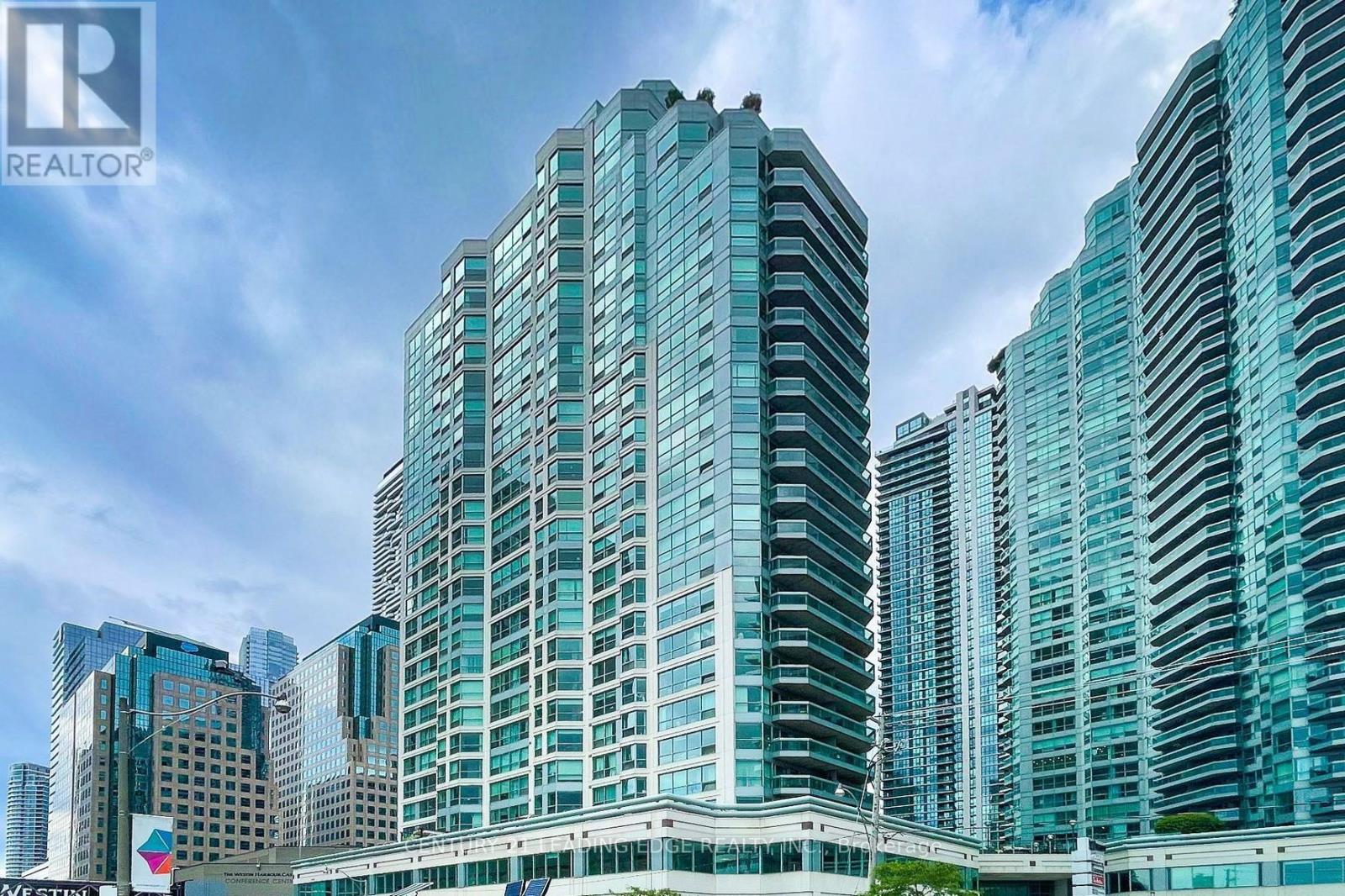 607 - 10 QUEENS QUAY W, Toronto, Ontario