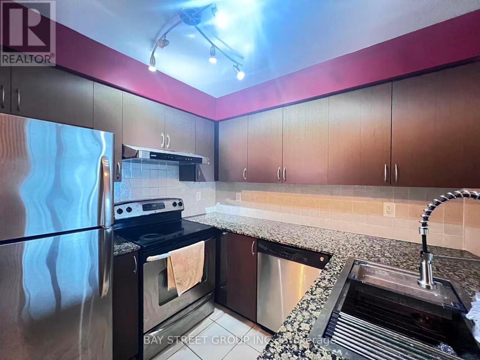 1708 - 5508 Yonge Street, Toronto (Willowdale West), Ontario  M2N 7L2 - Photo 6 - C12812944