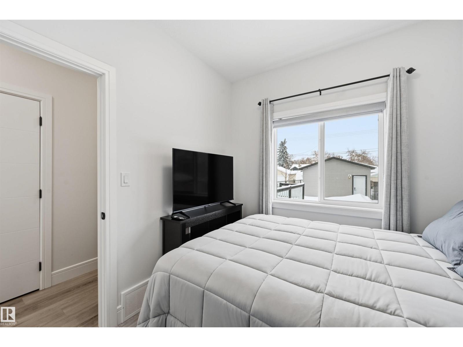 10909 151 St Nw, Edmonton, Alberta  T5P 1W2 - Photo 20 - E4474407