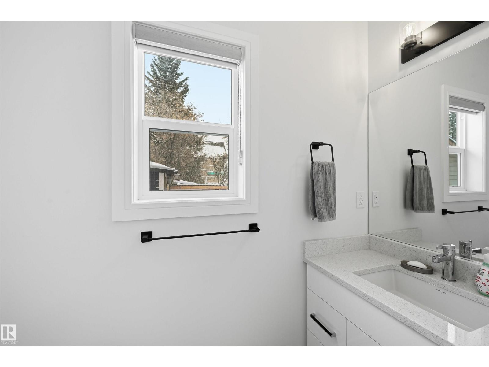 10909 151 St Nw, Edmonton, Alberta  T5P 1W2 - Photo 21 - E4474407