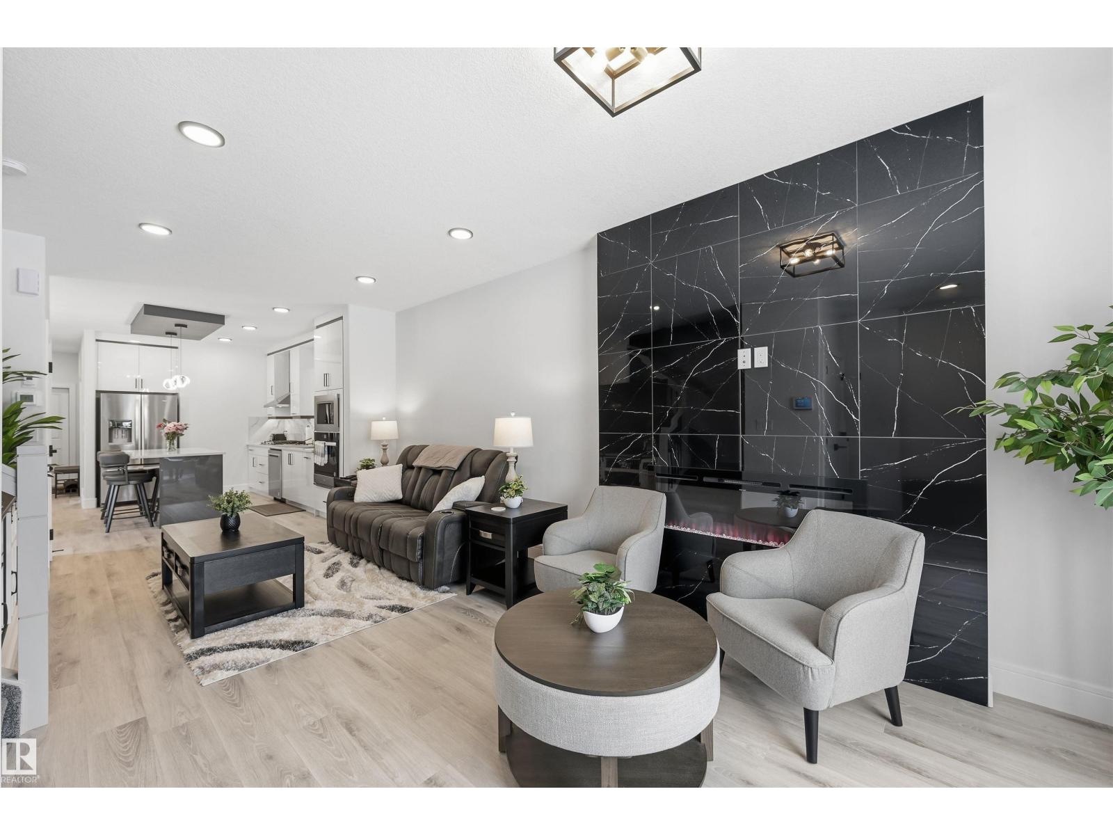 10909 151 St Nw, Edmonton, Alberta  T5P 1W2 - Photo 5 - E4474407