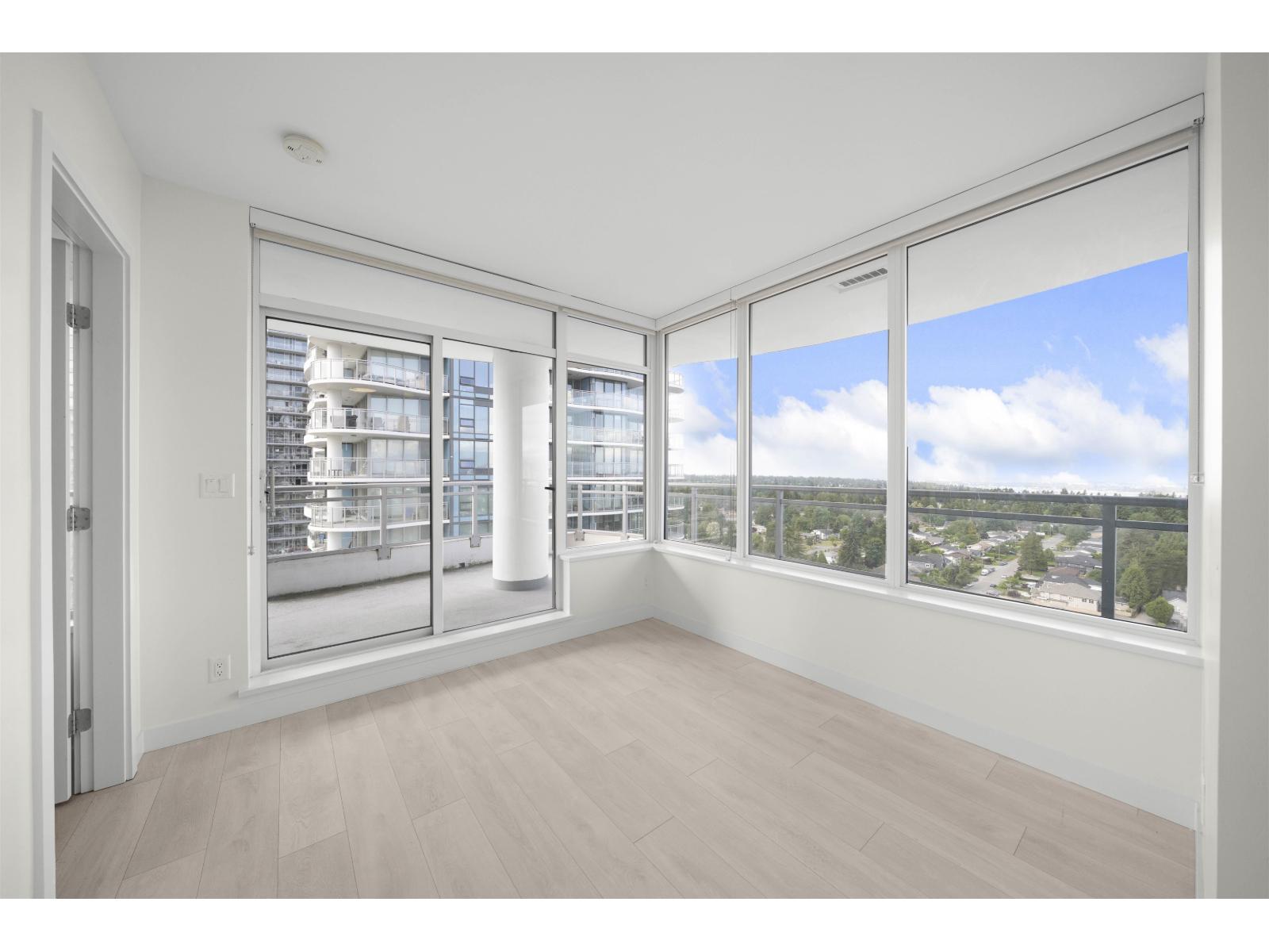 2108 13318 104 Avenue, Surrey, British Columbia  V3T 0R2 - Photo 2 - R3092527