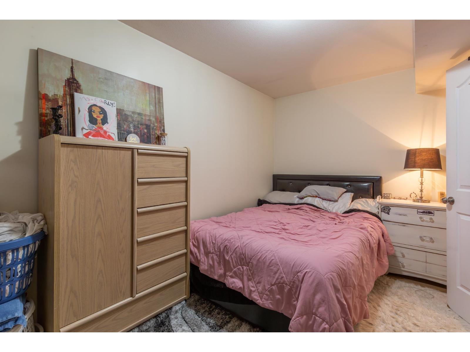 32967 Egglestone Avenue, Mission, British Columbia  V2V 7R7 - Photo 17 - R3092441