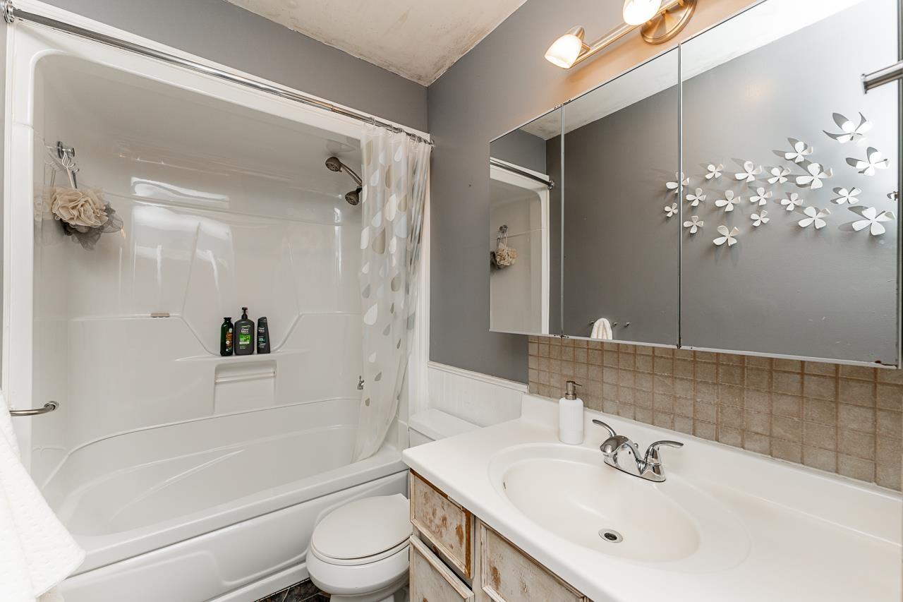 4453 201 Street, Langley, British Columbia  V3A 6M4 - Photo 21 - R3092597