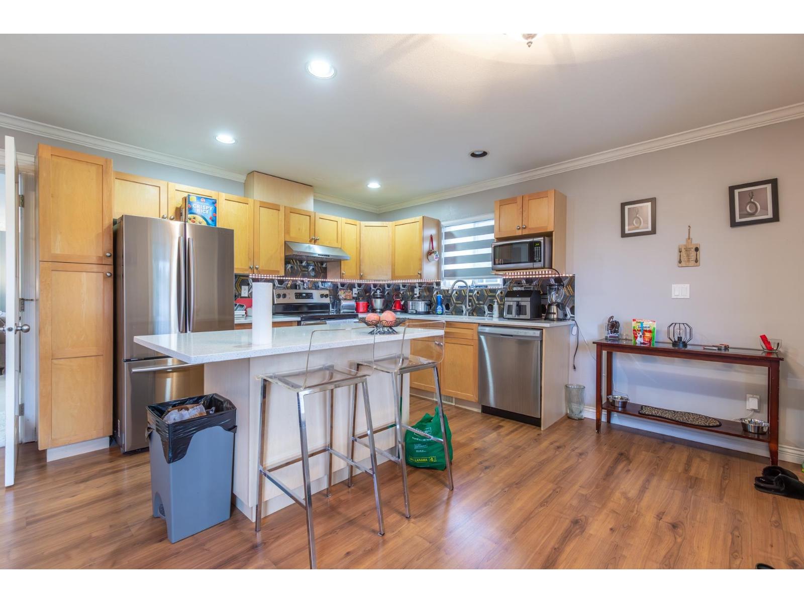 32967 Egglestone Avenue, Mission, British Columbia  V2V 7R7 - Photo 10 - R3092441