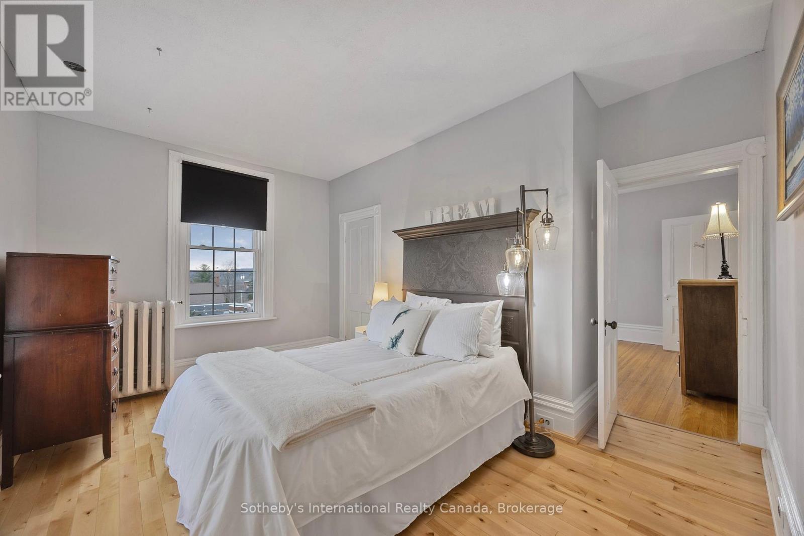 26 Robert Street E, Penetanguishene, Ontario  L9M 1K7 - Photo 30 - S12657176