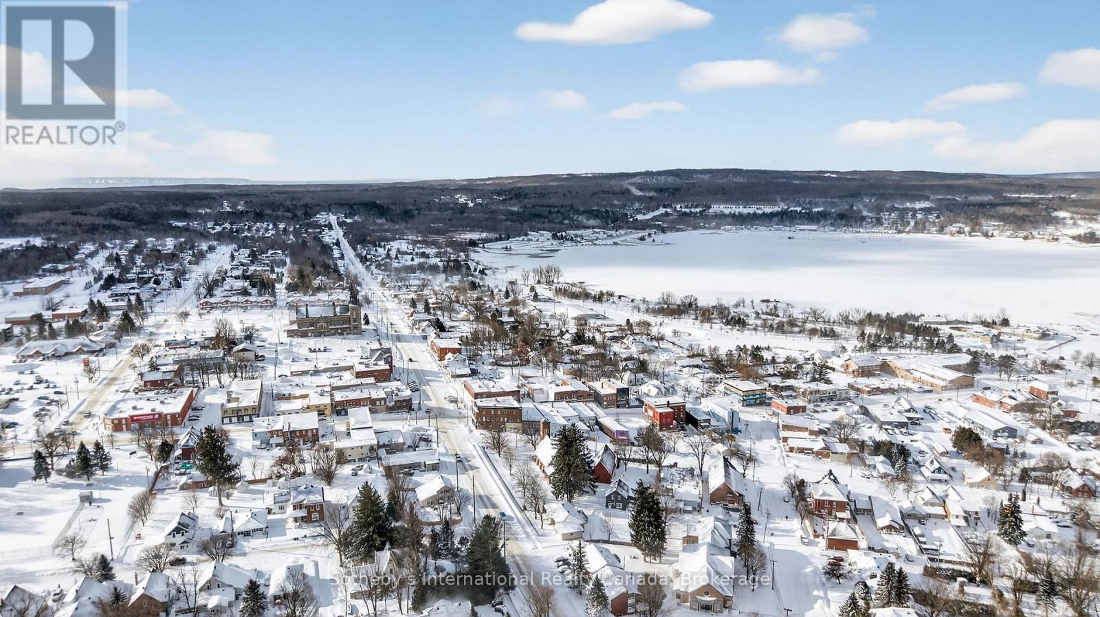 26 Robert Street E, Penetanguishene, Ontario  L9M 1K7 - Photo 49 - S12657176