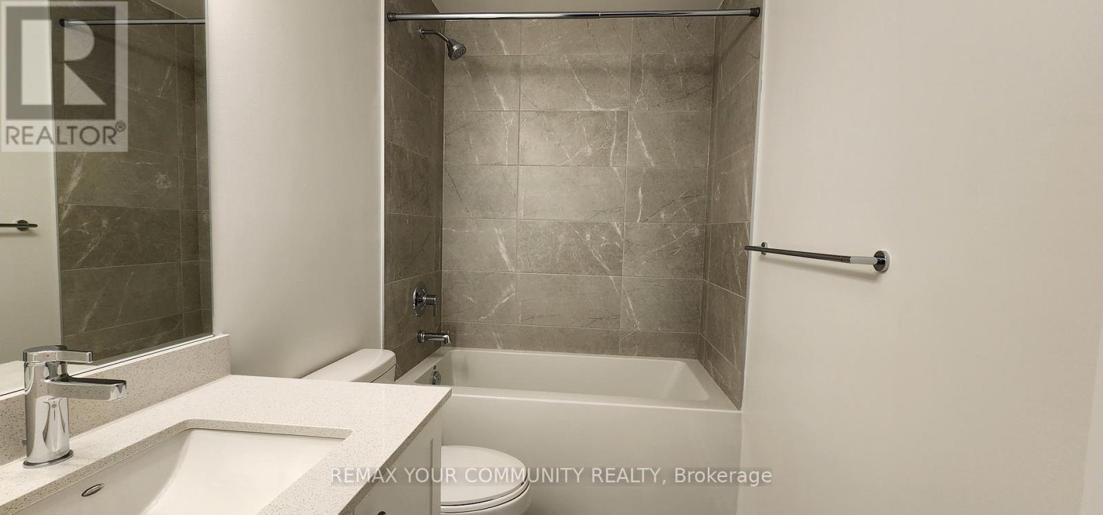 1102 - 705 Davis Drive, Newmarket (Huron Heights-Leslie Valley), Ontario  L3Y 0J1 - Photo 20 - N12812746