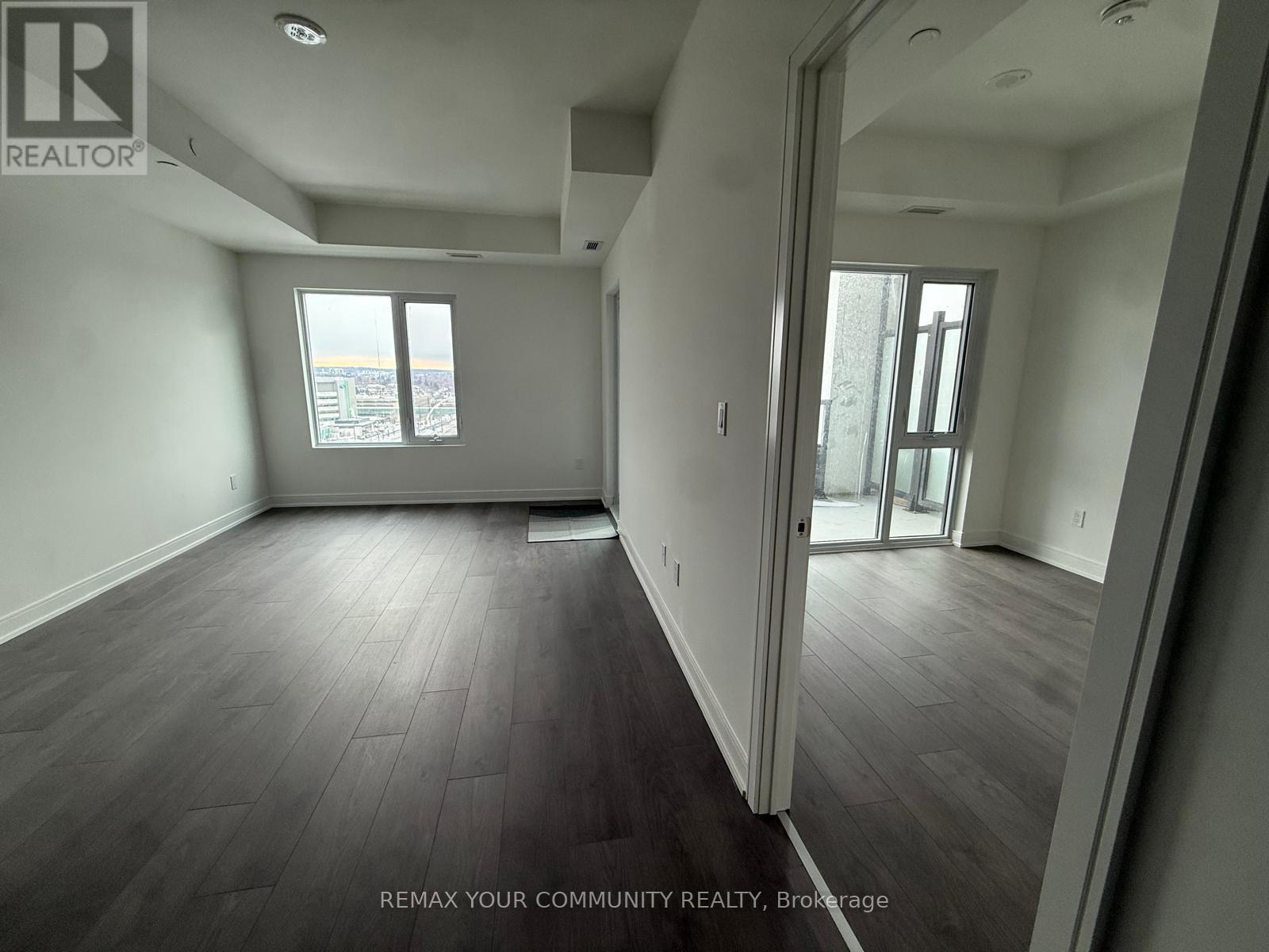 1102 - 705 Davis Drive, Newmarket (Huron Heights-Leslie Valley), Ontario  L3Y 0J1 - Photo 9 - N12812746