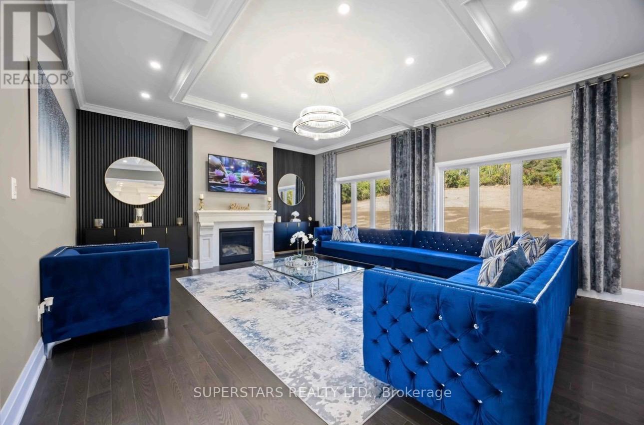 2236 Pemberton Way, Innisfil, Ontario  L0L 1K0 - Photo 14 - N12812810