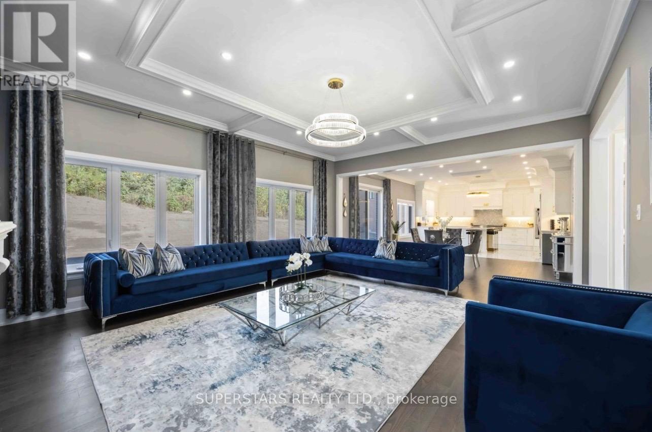 2236 Pemberton Way, Innisfil, Ontario  L0L 1K0 - Photo 15 - N12812810