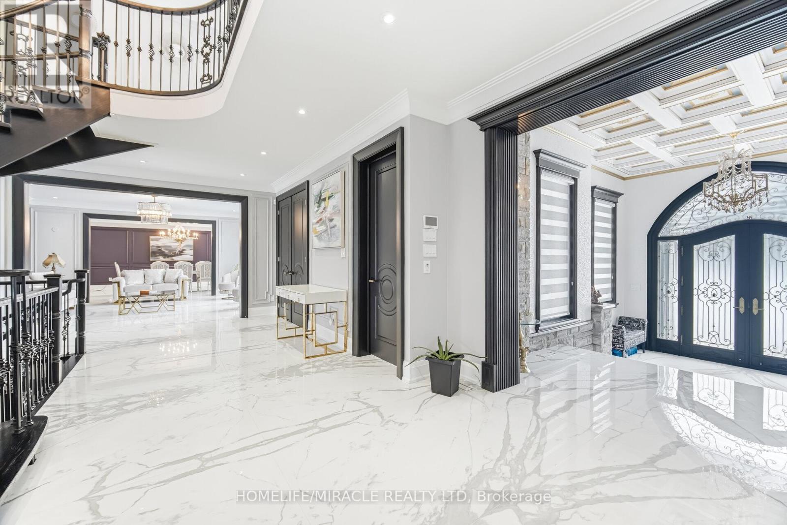 56 Orico Court, Vaughan, Ontario  L4H 3N5 - Photo 7 - N12812868