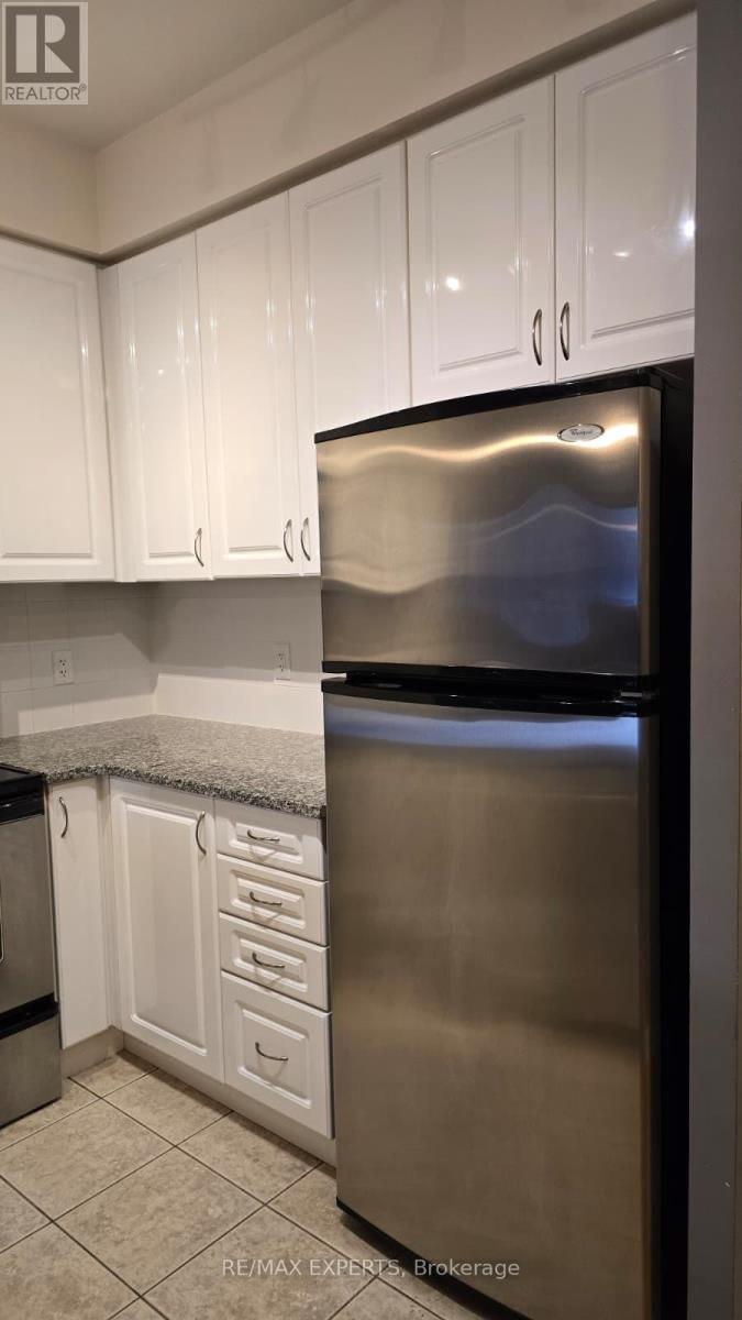 415 - 9225 Jane Street, Vaughan, Ontario  L6A 0J7 - Photo 3 - N12809406